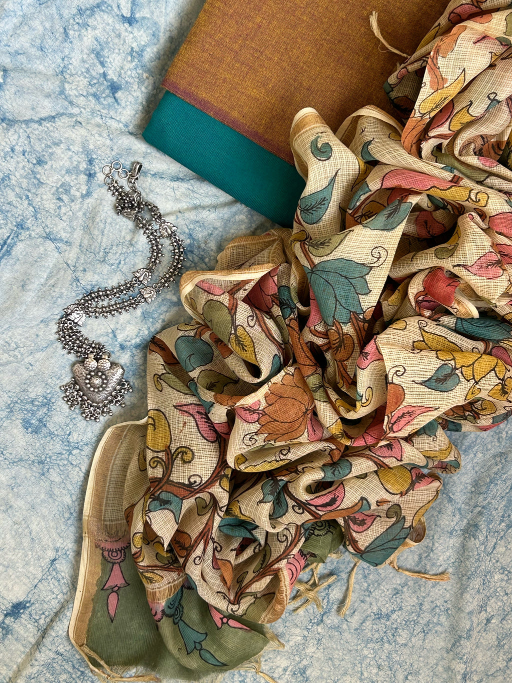 Handwoven Handpainted Kalamkari Set