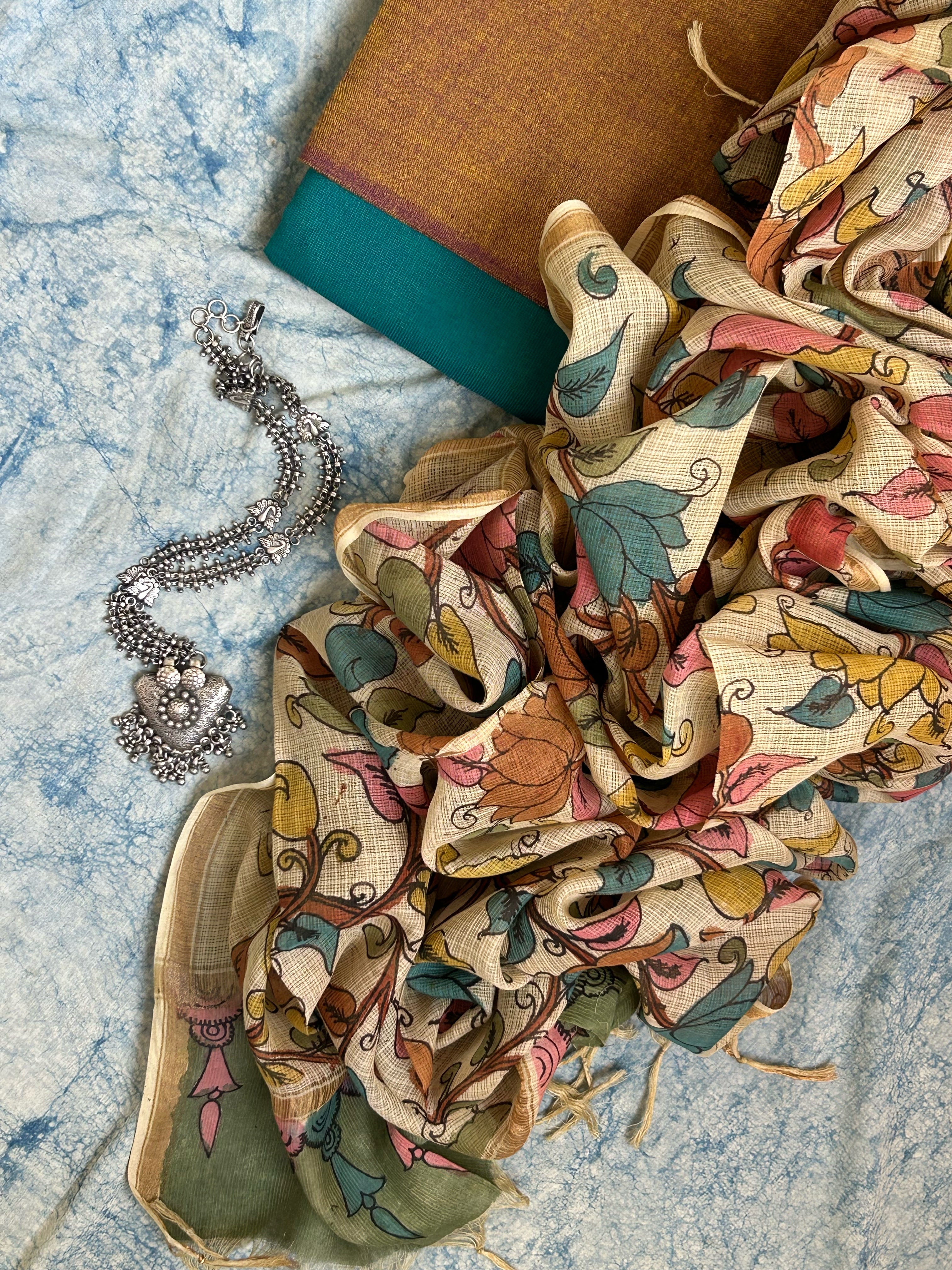 Handwoven Handpainted Kalamkari Set