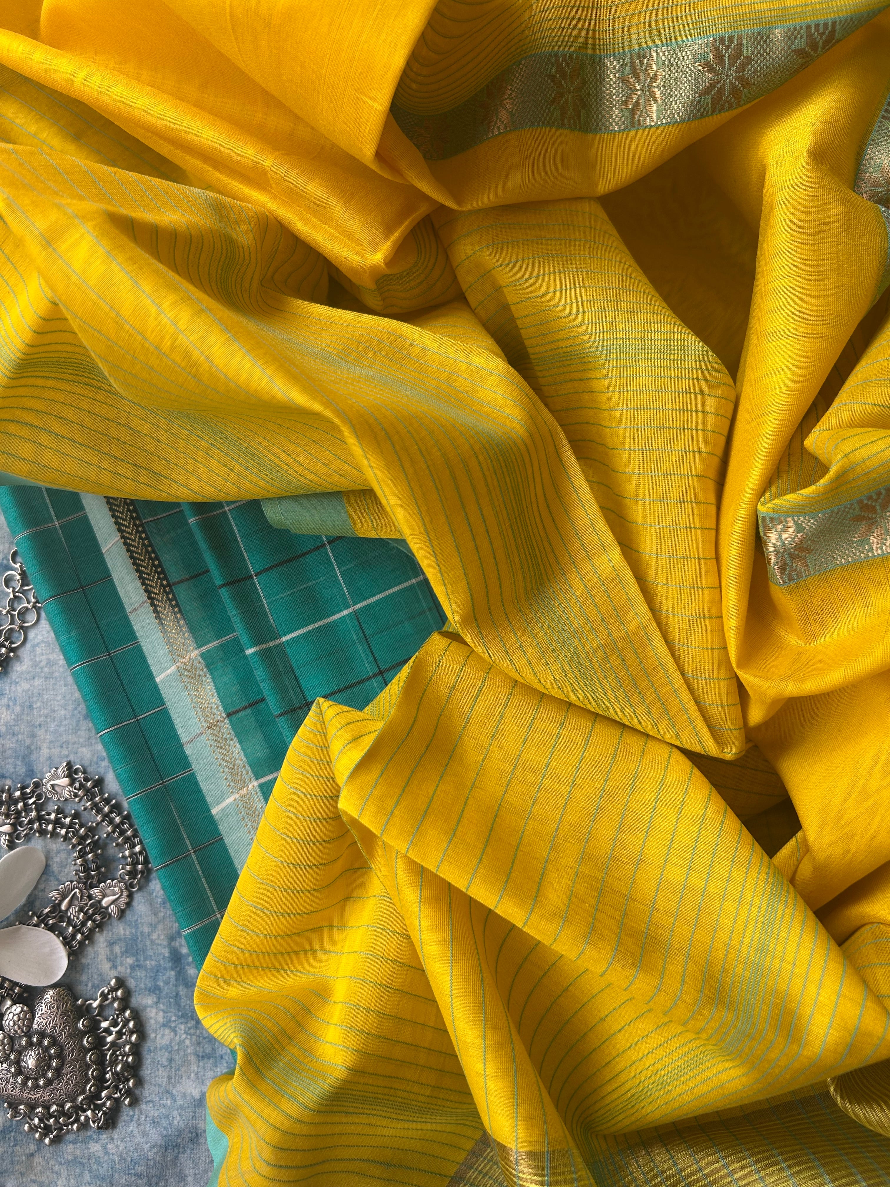 Handwoven Maheshwari Kurta Dupatta Set - Turquoise & Yellow