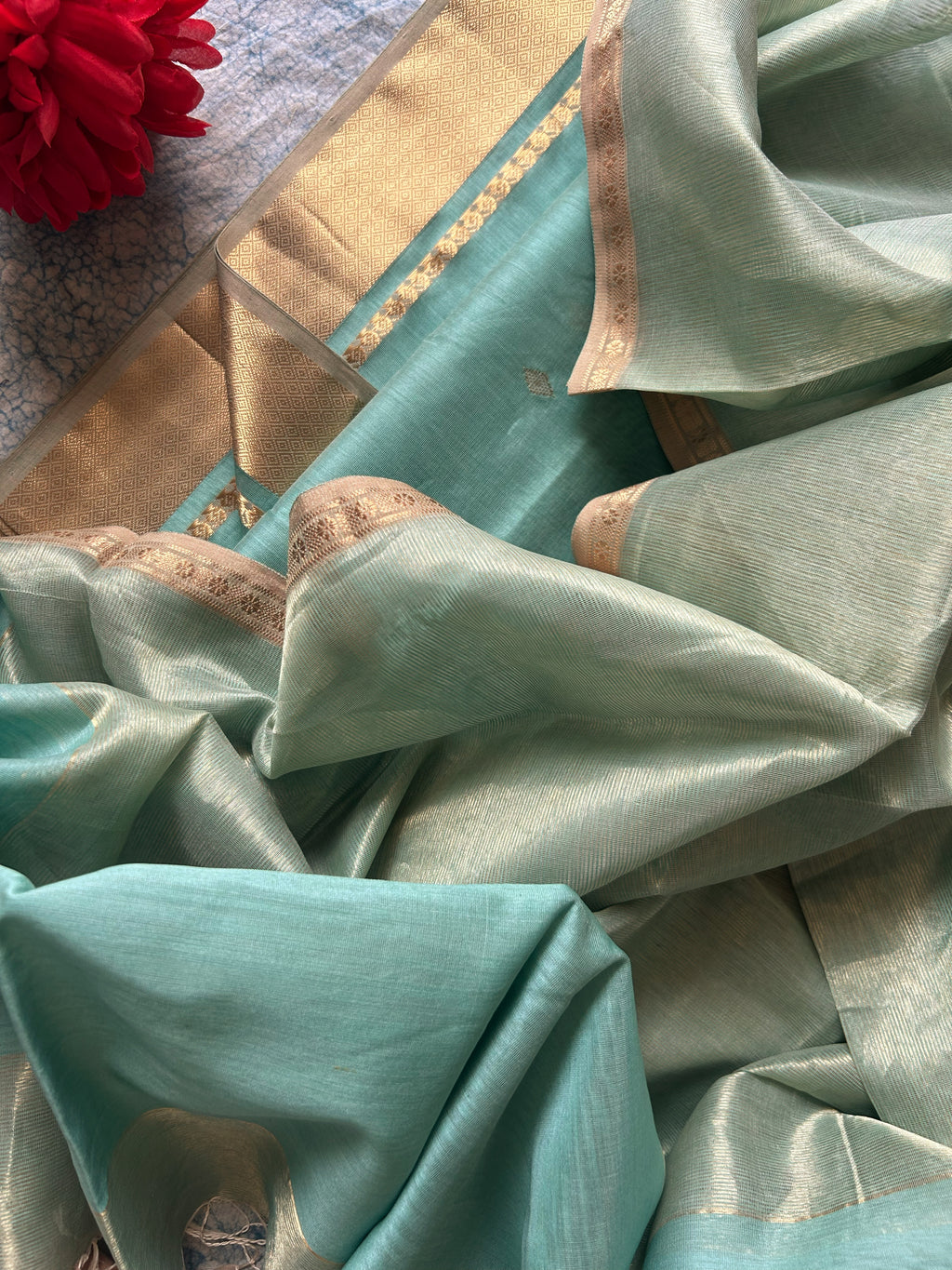 Handwoven Maheshwari Kurta Dupatta Set - Turquoise Blue with Butti