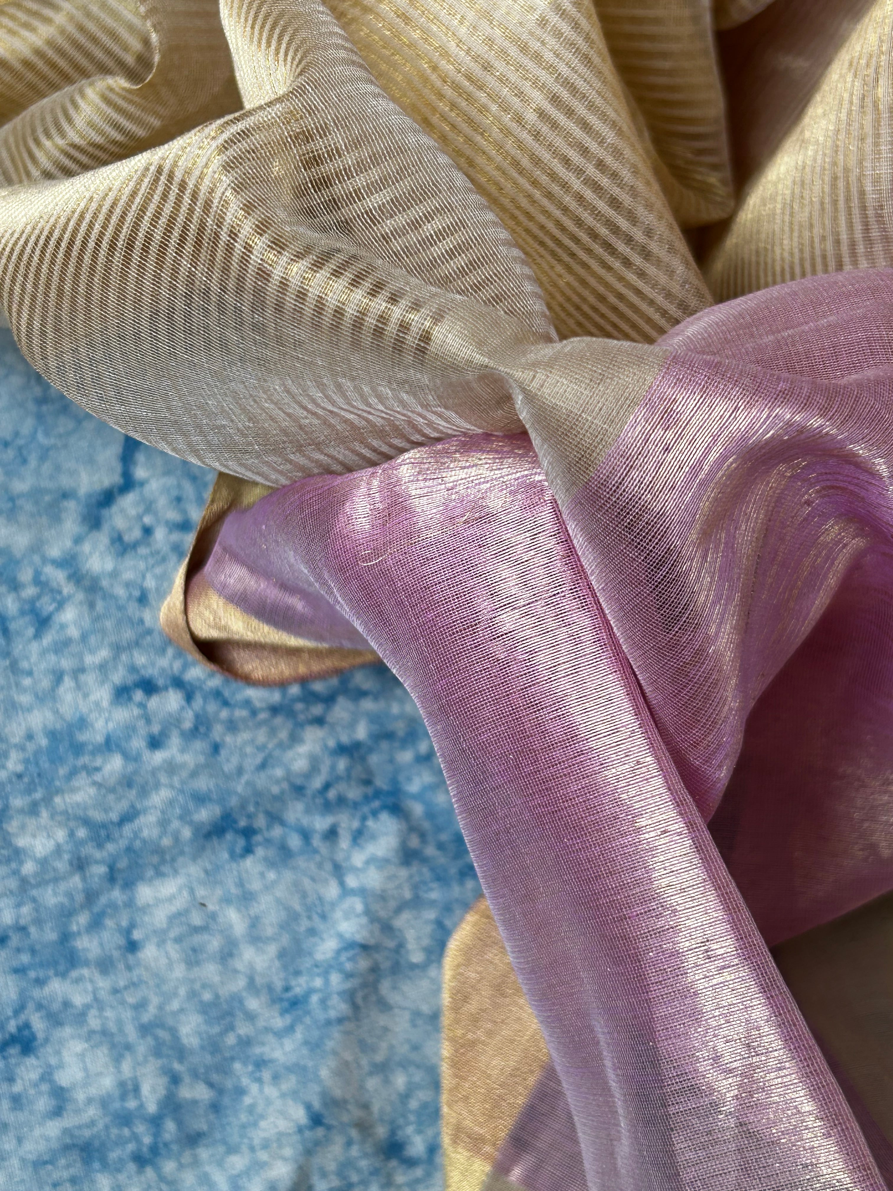 Handwoven Maheshwari Tissue Kurta Dupatta Set -  Lavender & Gold