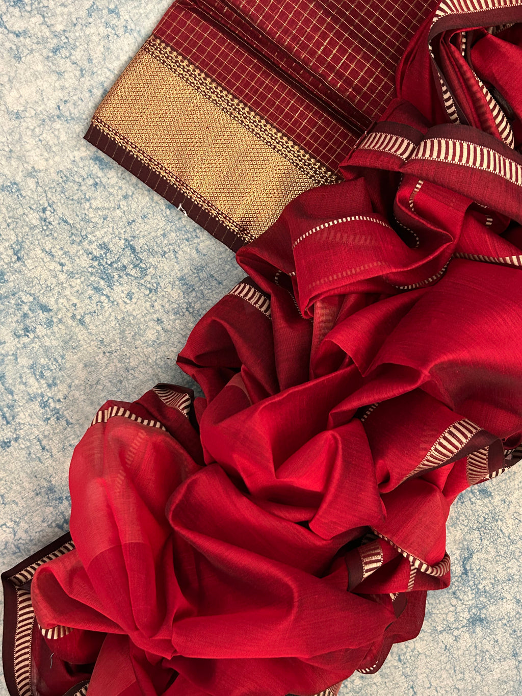 Handwoven Maheshwari Kurta Dupatta Set -Maroon Red