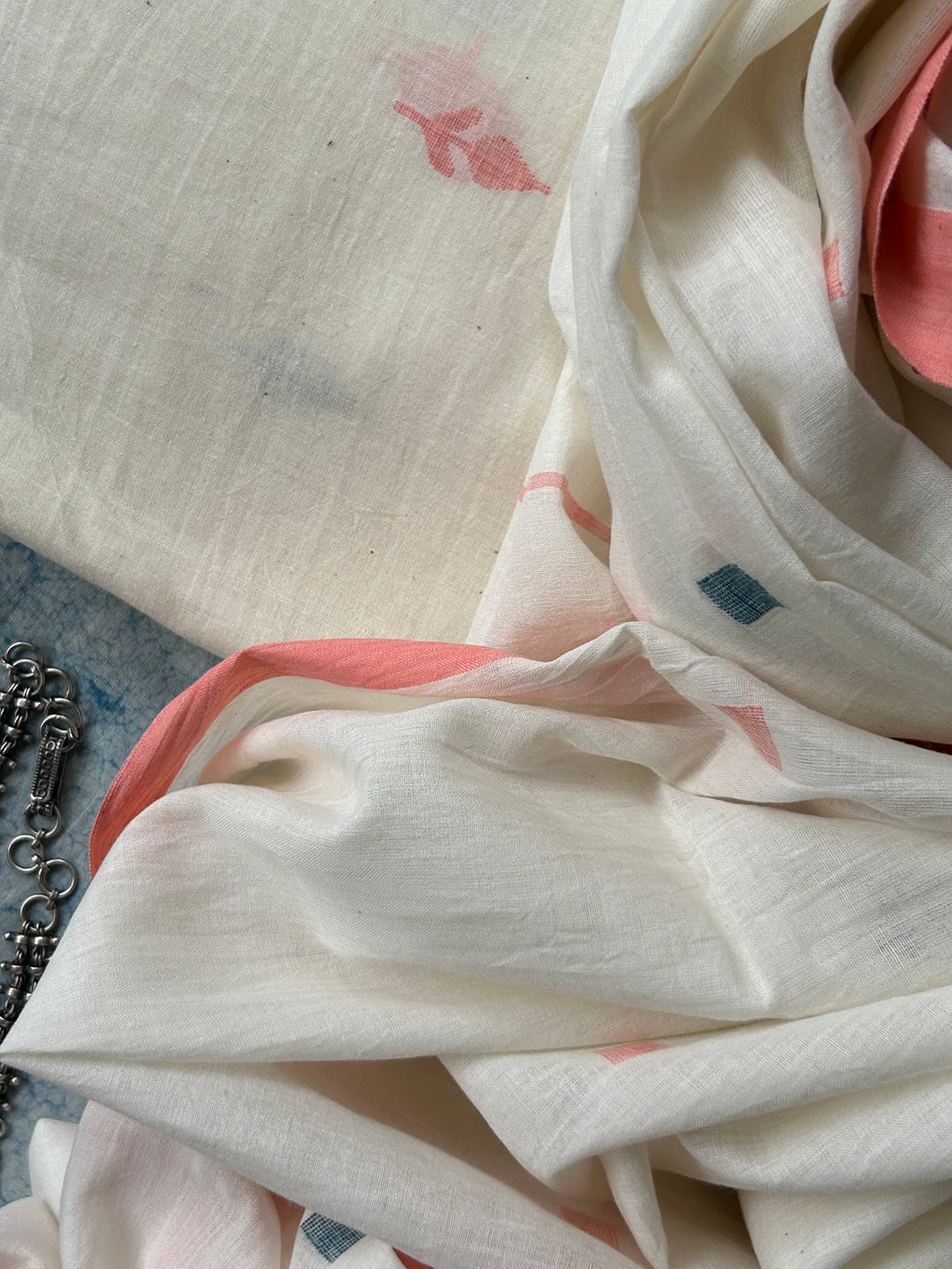Champa - Handwoven Bengal Jamdani Kurta Dupatta set