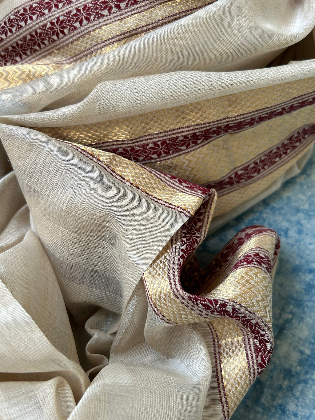 Handwoven Maheshwari Kurta Dupatta Set -Deep Wine and Ivory