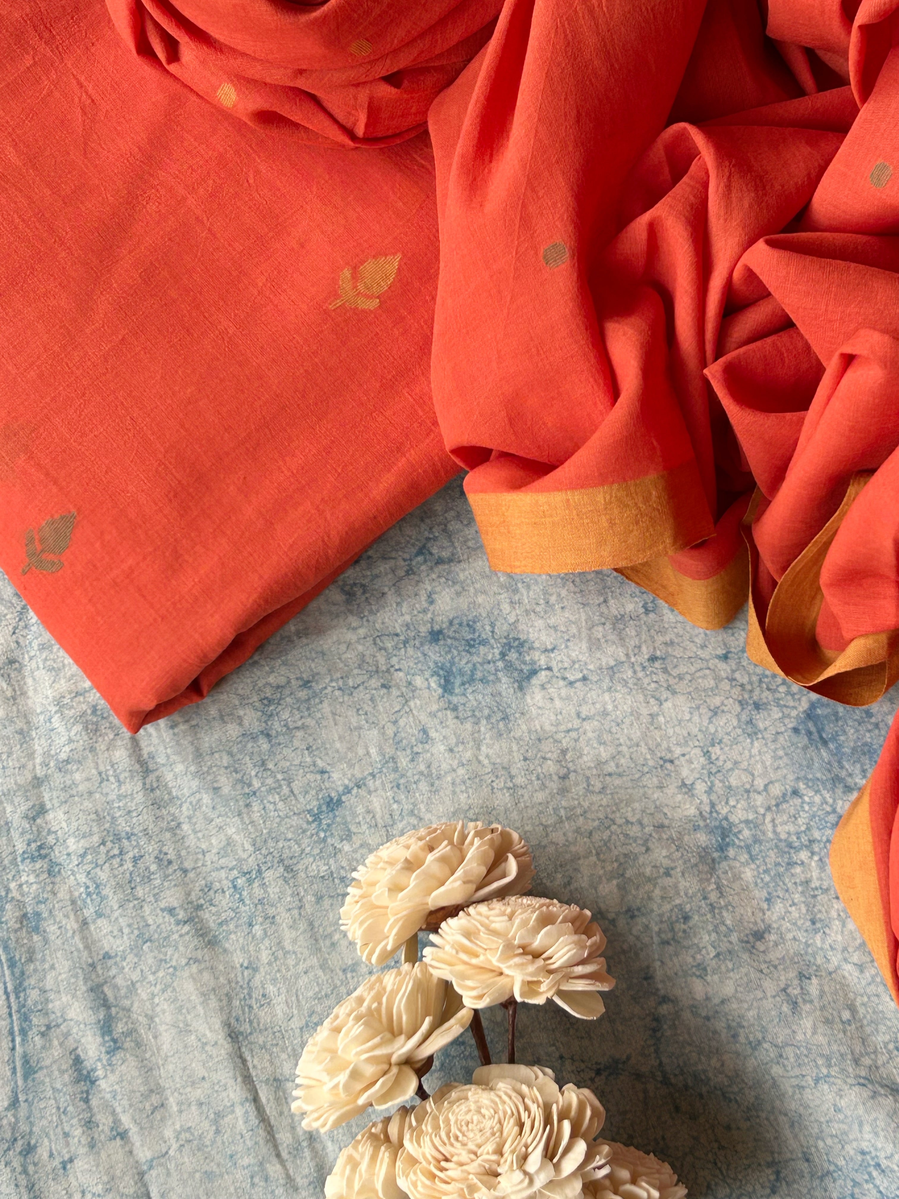 Aarushi - Handwoven Bengal Jamdani Kurta Dupatta set