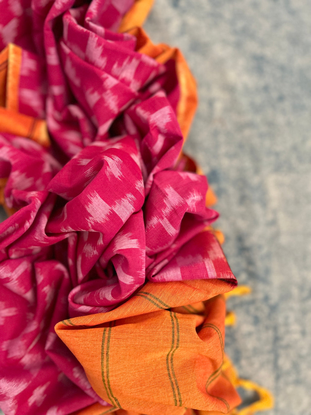 Handwoven Double Ikat Kurta Telia Dupatta Set