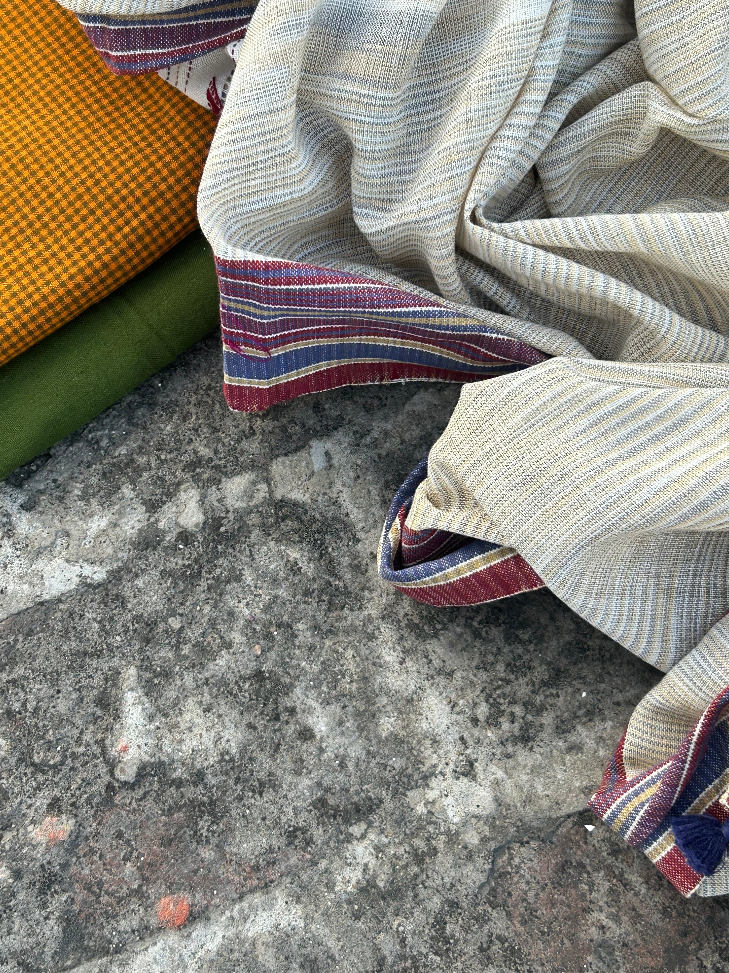 Tanbun - Handwoven Bhujodi Set