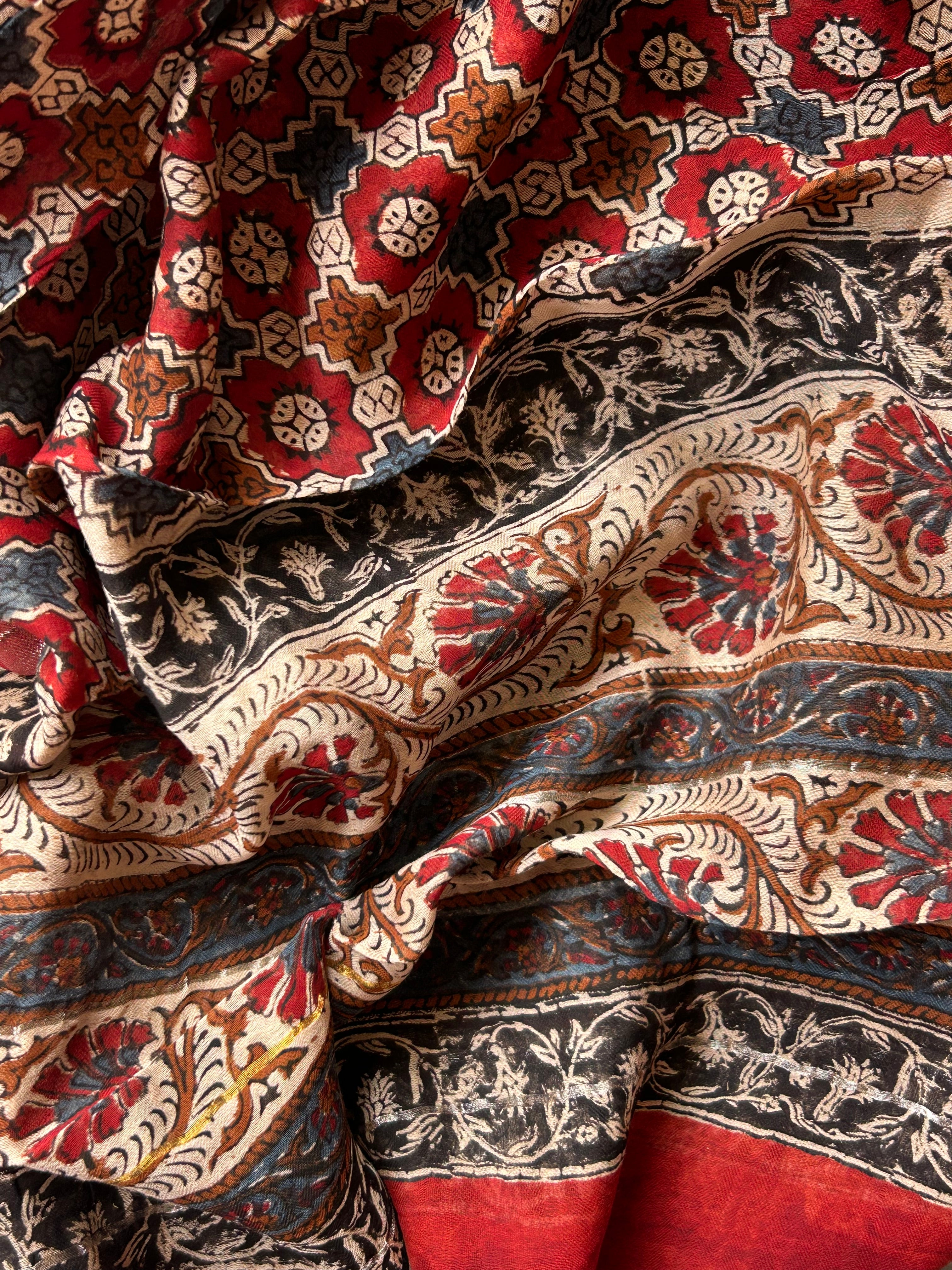 Handwoven Handblock Printed Set - Deep Blue and Maroon