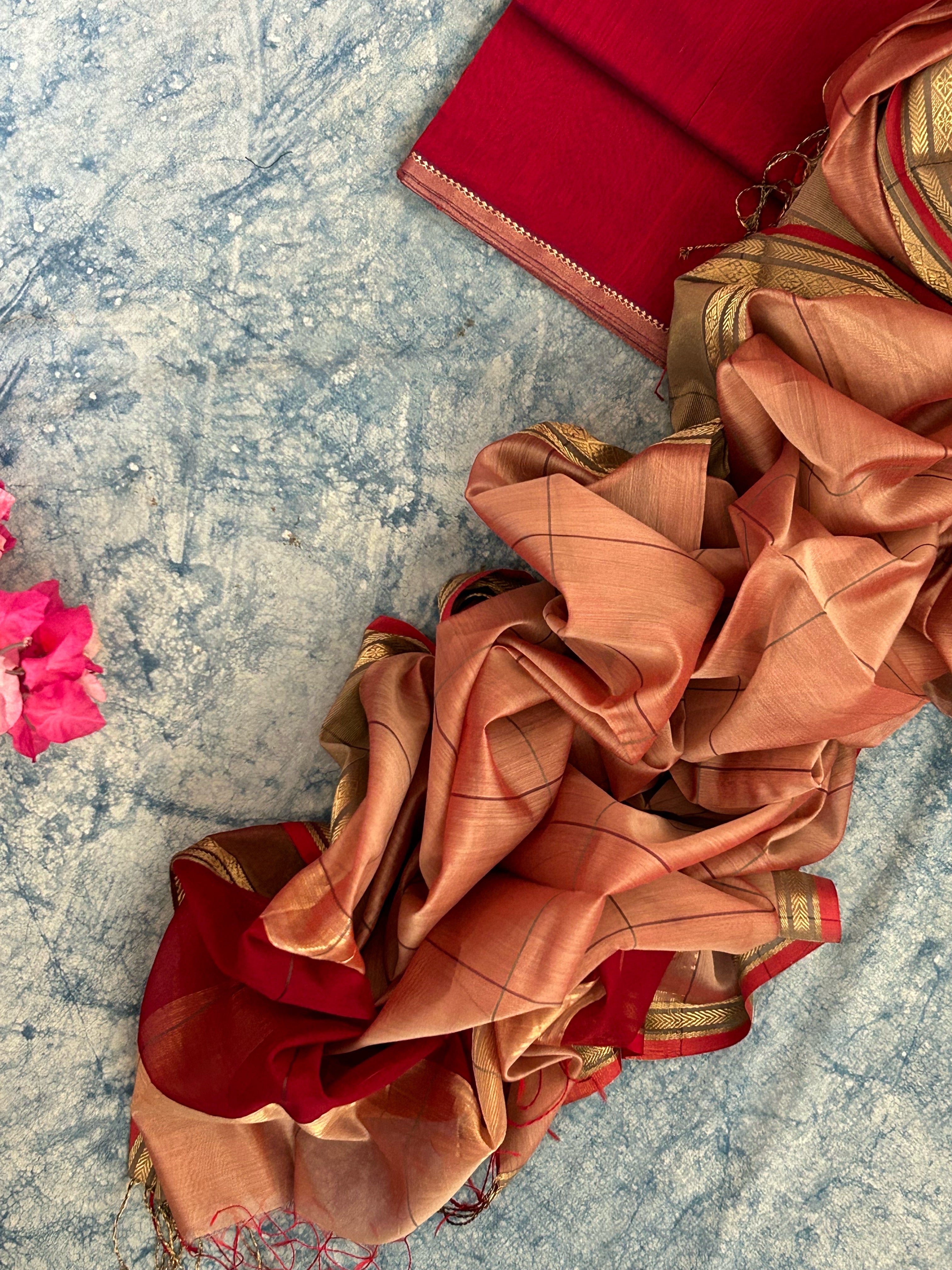 Handwoven Maheshwari Kurta Dupatta Set