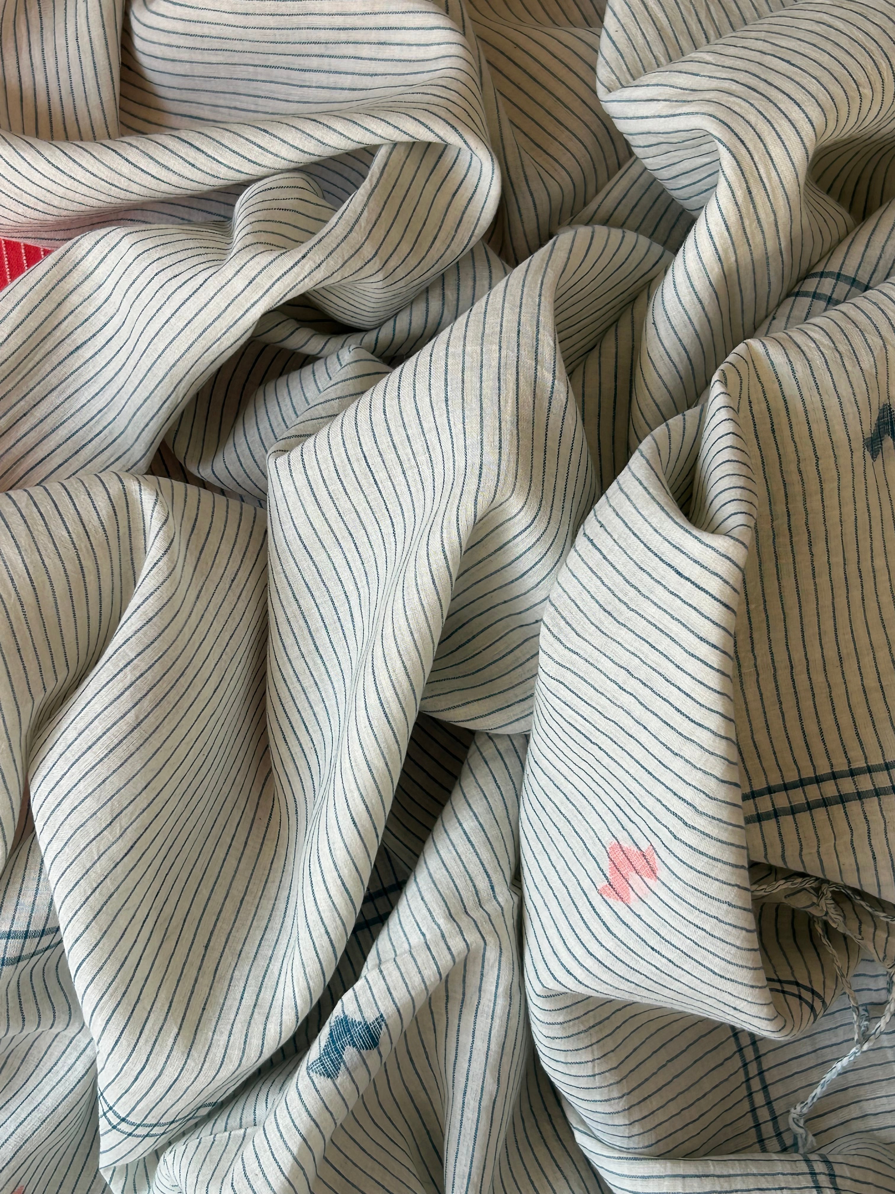 Handwoven Cotton Bengal Jamdani Dupatta Set -The Peach Story