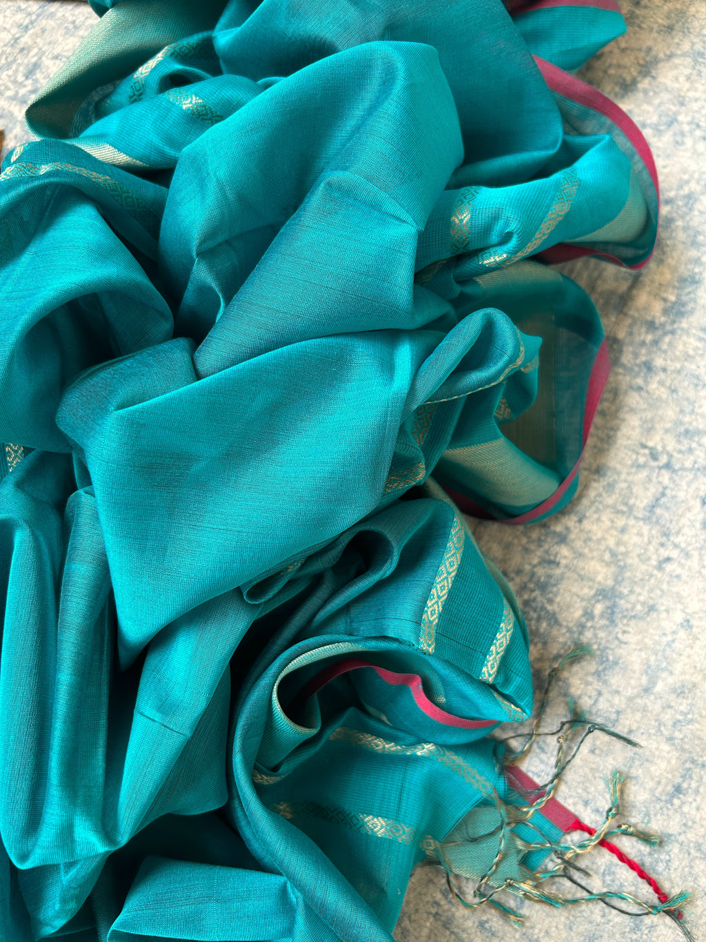 Handwoven Maheshwari Kurta Dupatta Set -Teal Blue