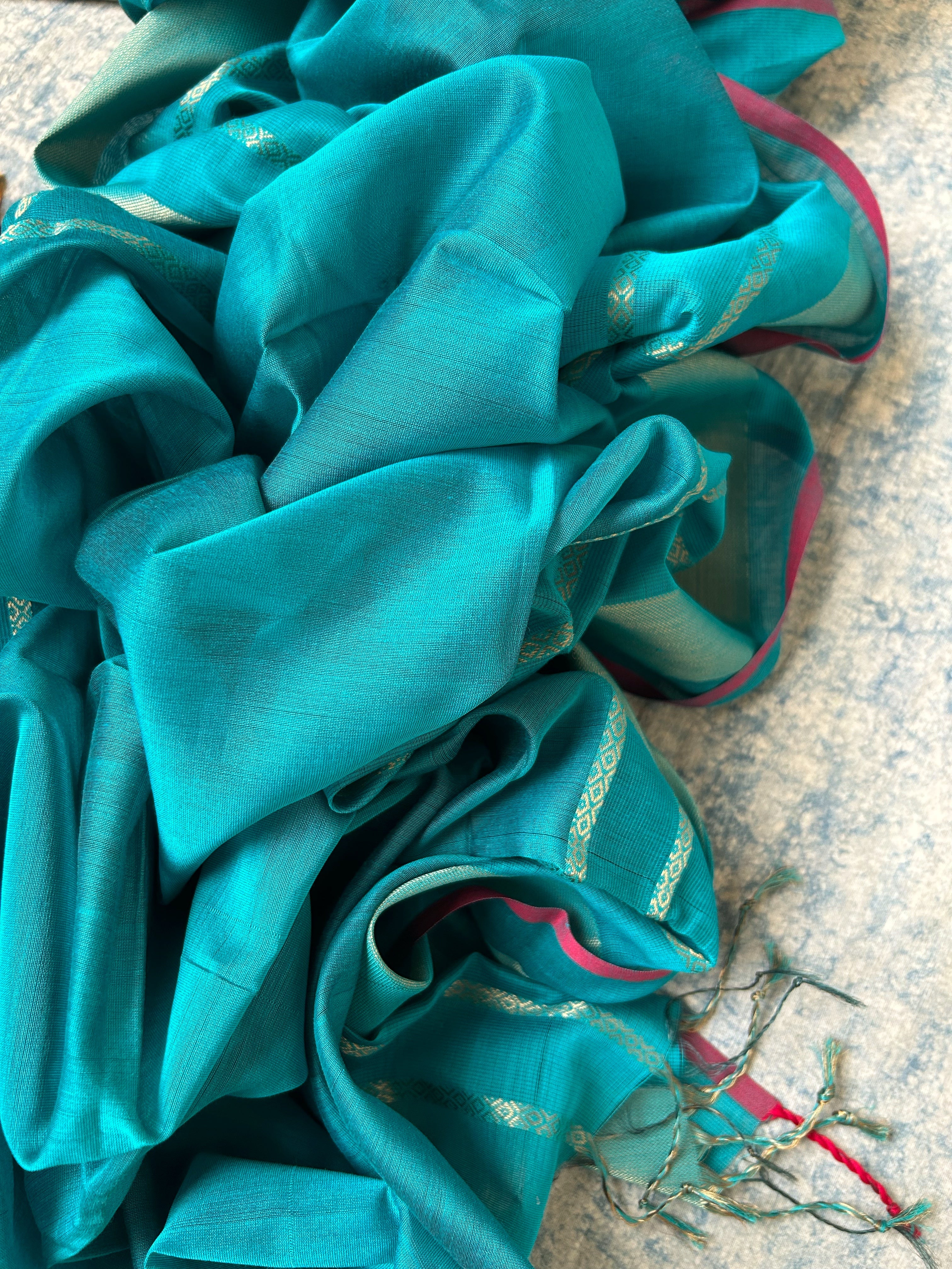 Handwoven Maheshwari Kurta Dupatta Set -Teal Blue