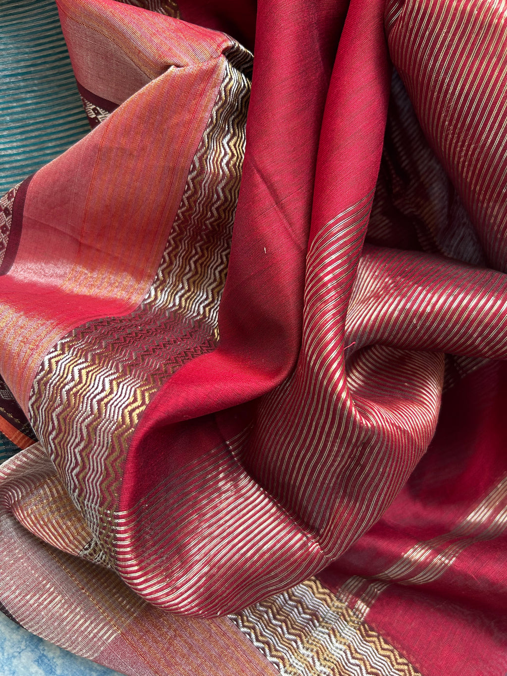 Handwoven Maheshwari Kurta Dupatta Set - Turquoise Green & Maroon
