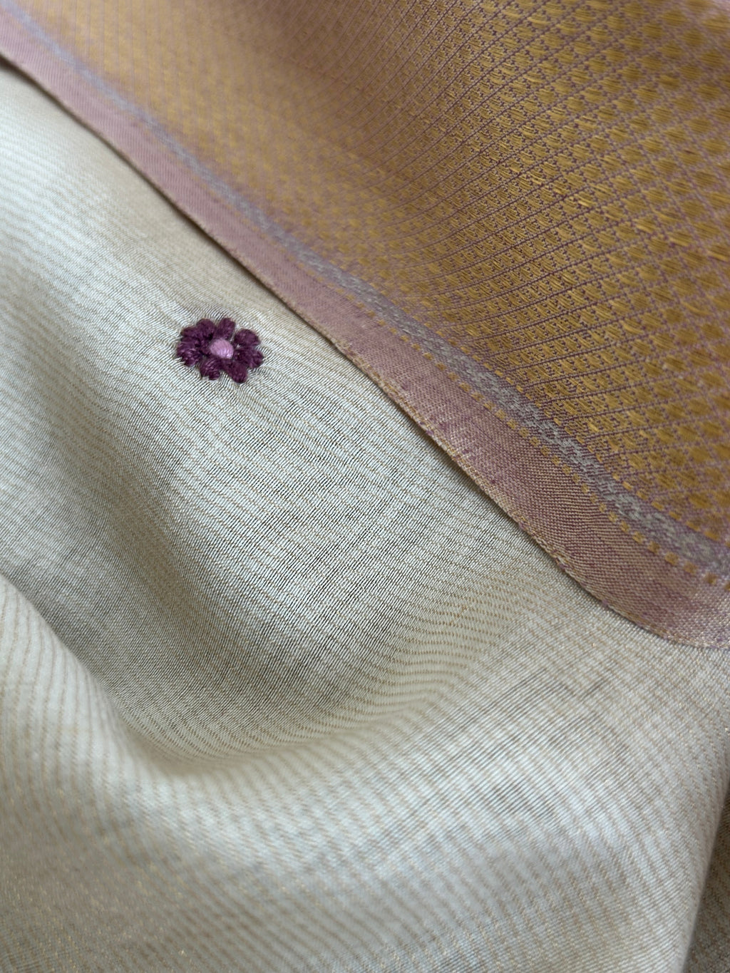 Handwoven Chikankari Work Maheshwari Set