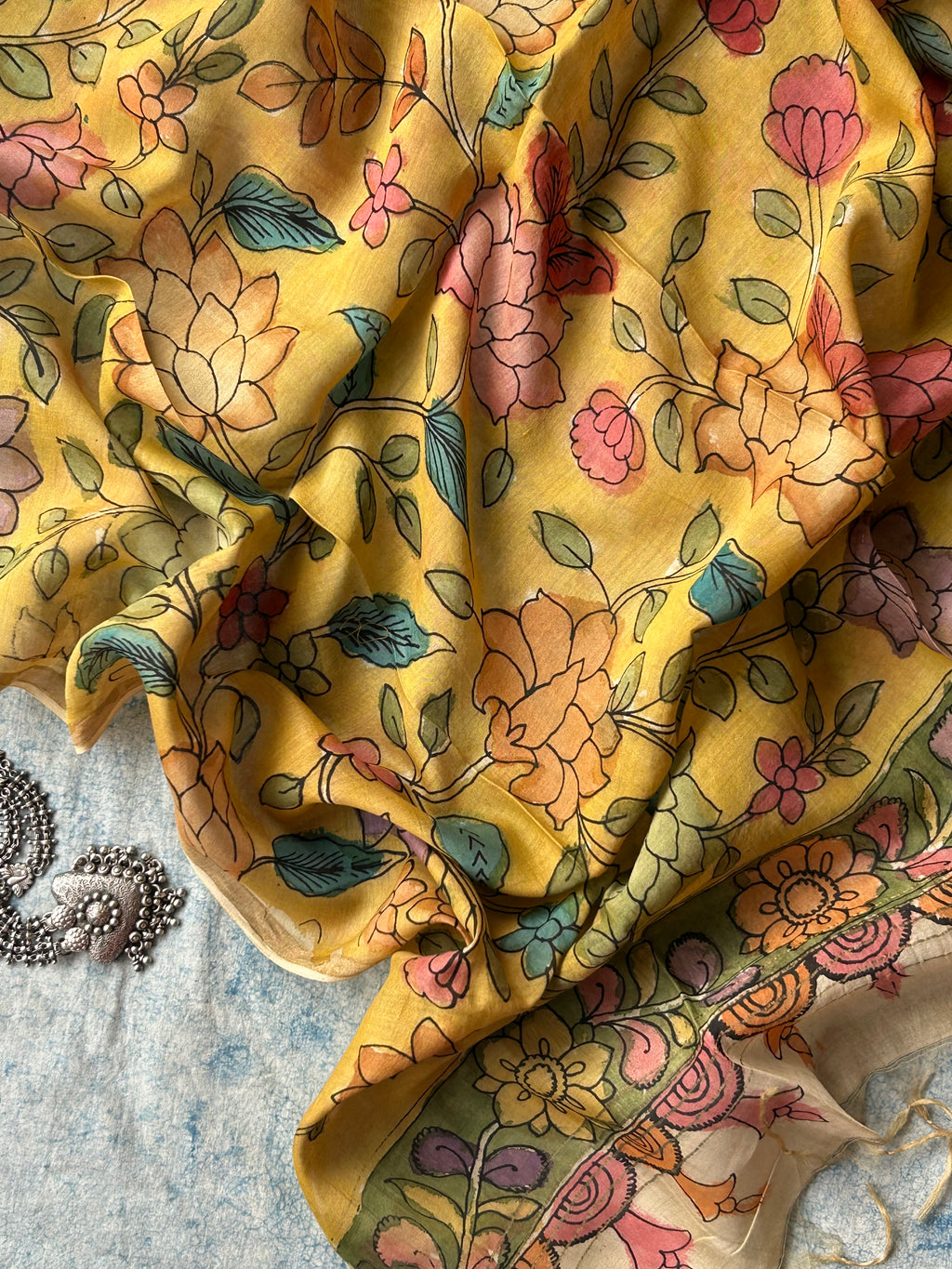 Vasantika -Handwoven Hand-drawn Handpainted Pen Kalamkari Dupatta