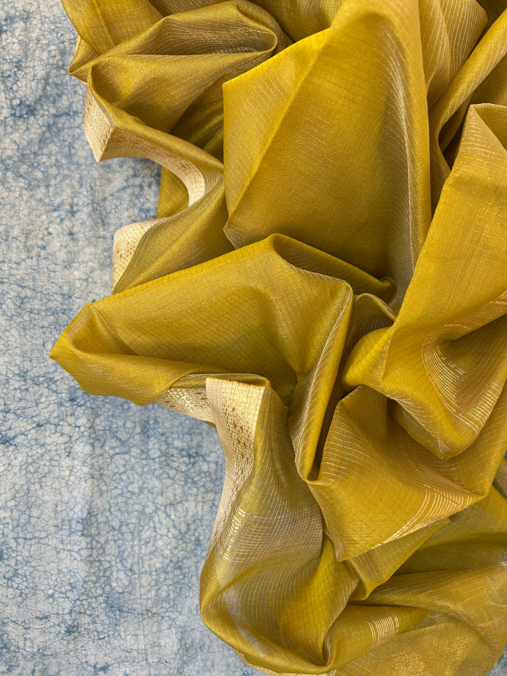 Handwoven Maheshwari Kurta Dupatta Set - Antique Lime Yellow Gold