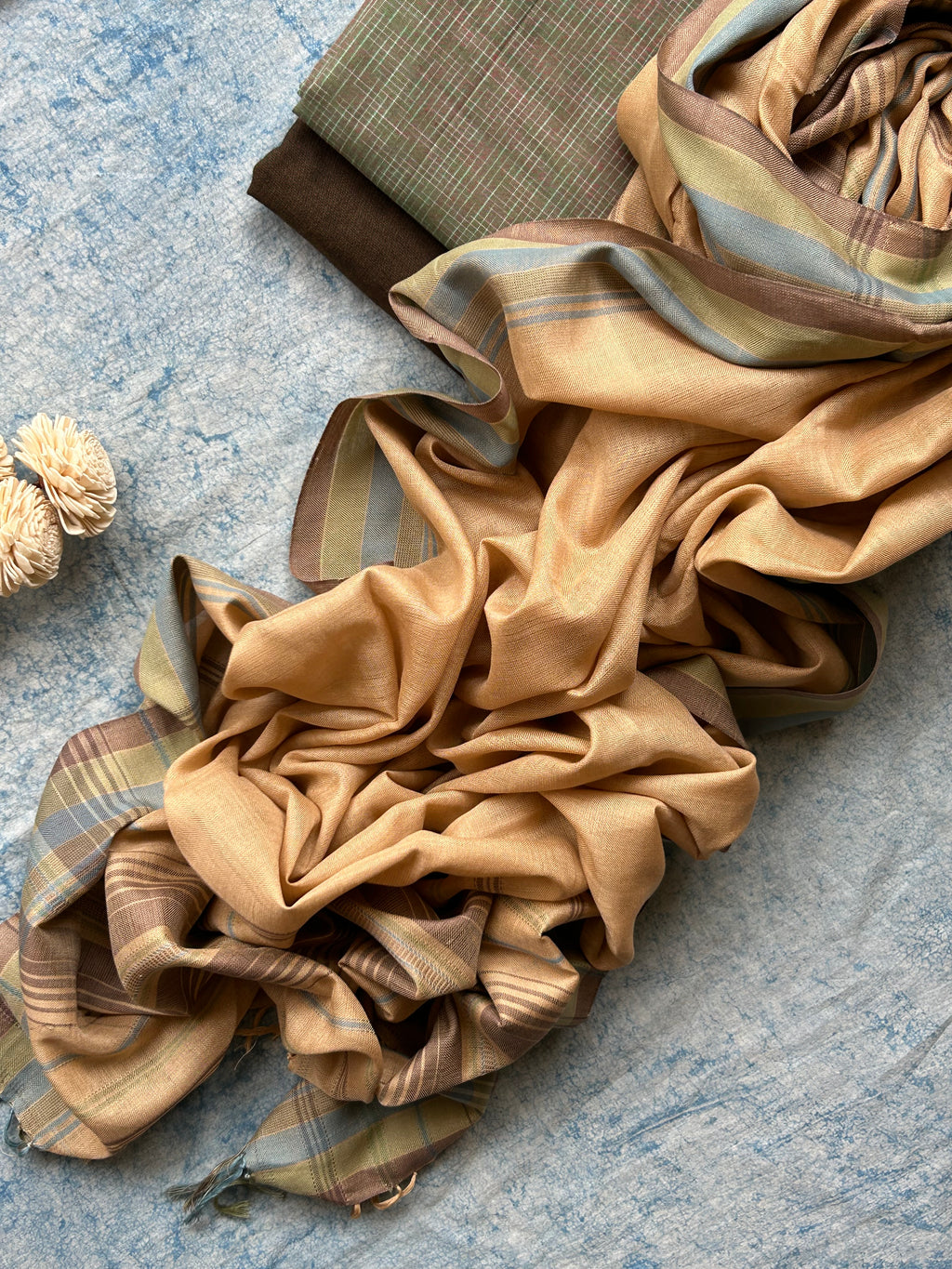 Vanya - Handwoven Ikath Cotton and Bhujodi Dupatta Set