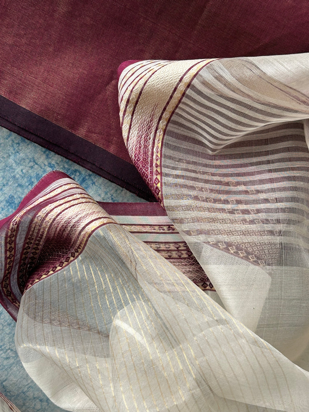 Utsav - Handwoven Maheshwari Kurta Dupatta Set