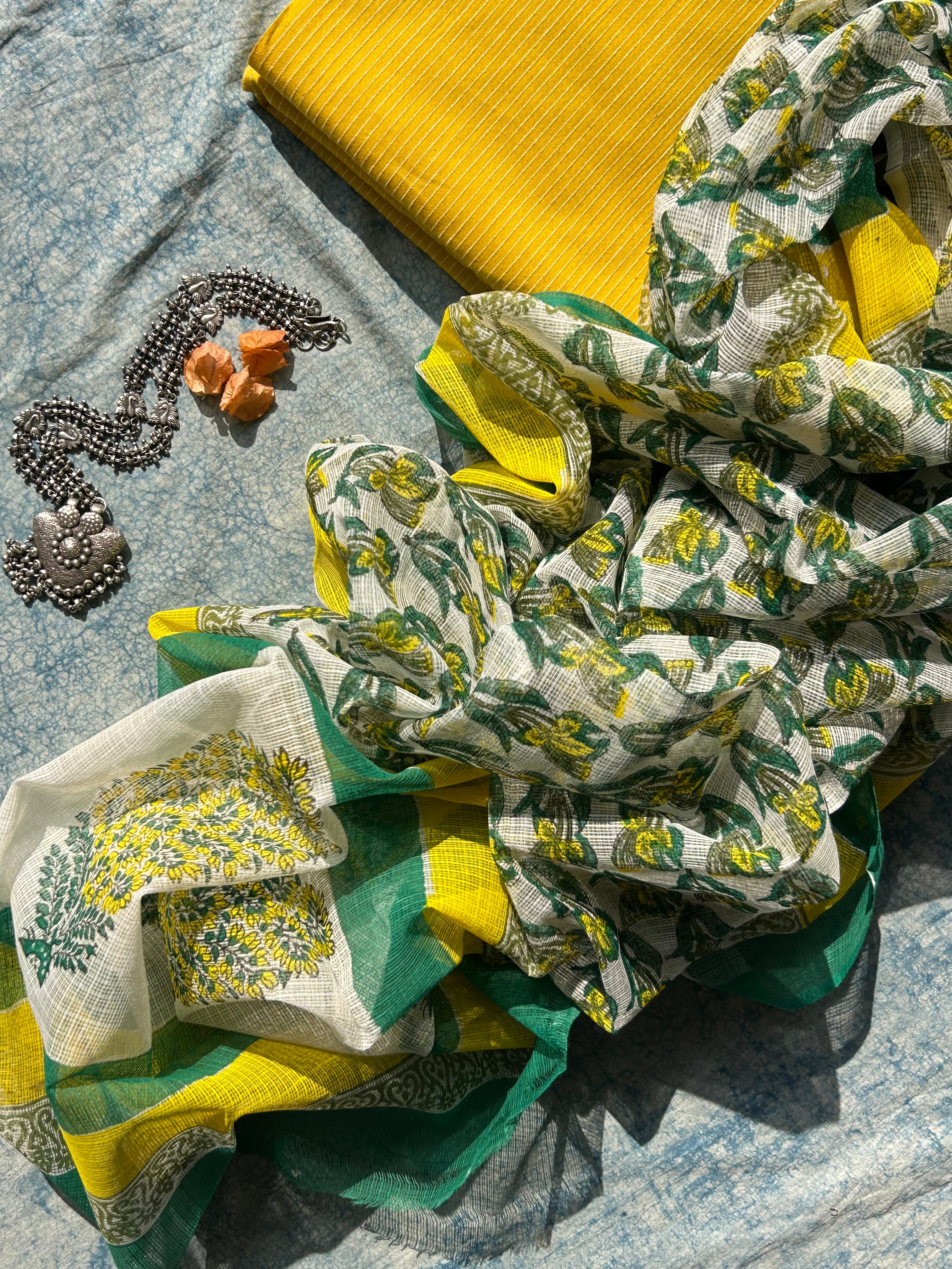 Handwoven Handblock Printed Set - Yellow