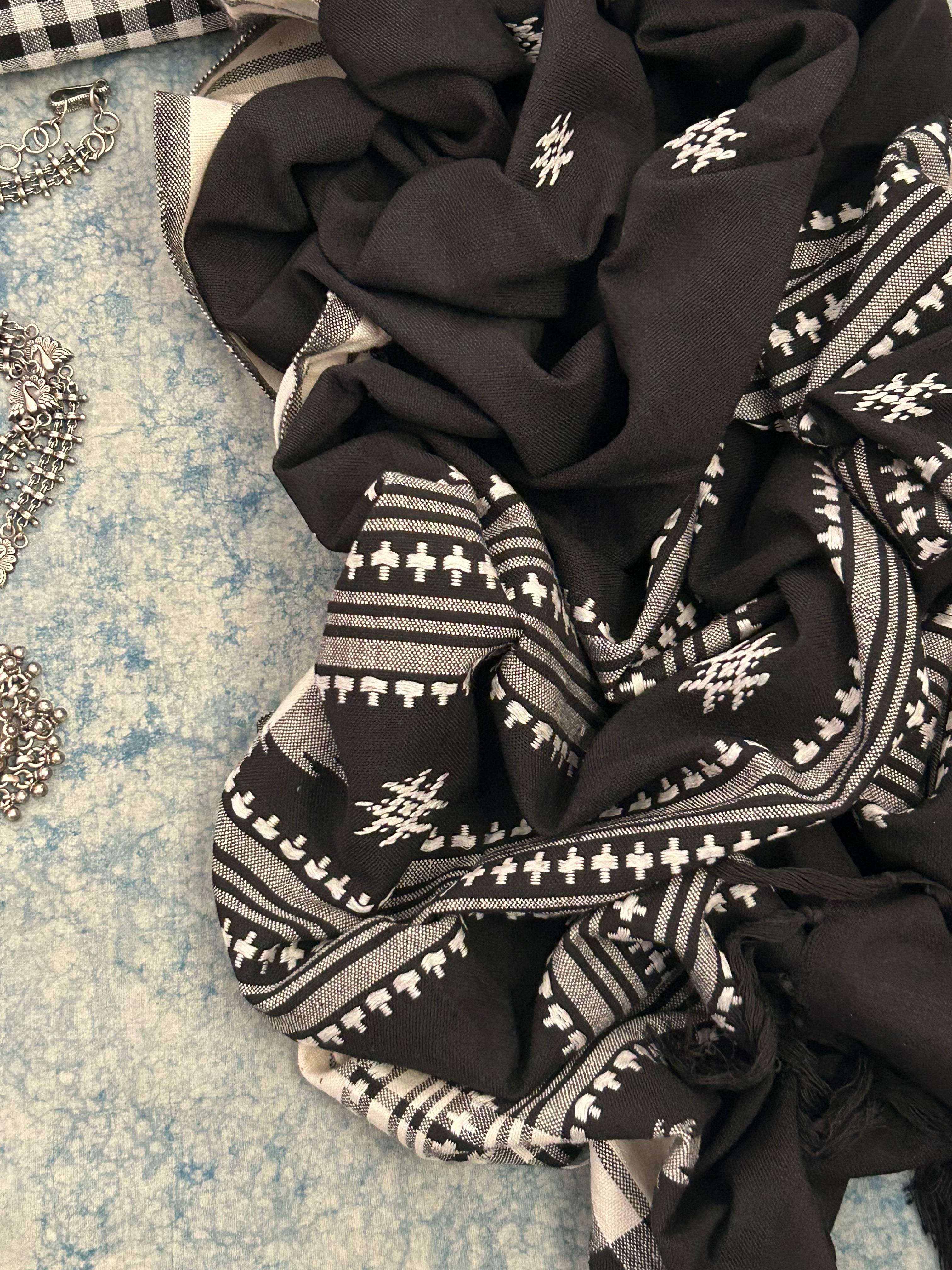 Handspun Handwoven Kotpad Suit Set -Black Butti & Checkered