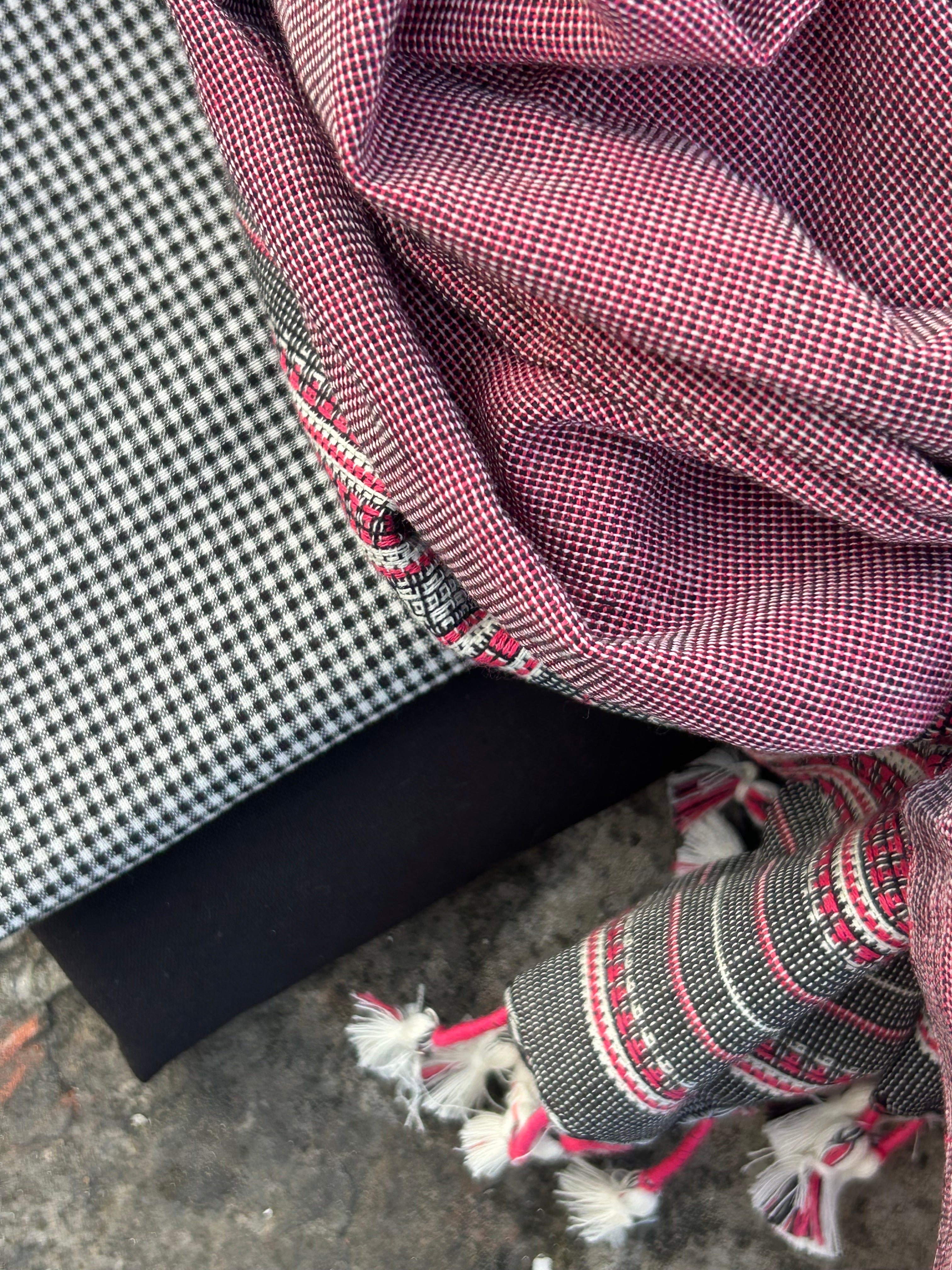 Raag Rang - Handwoven Bhujodi Set