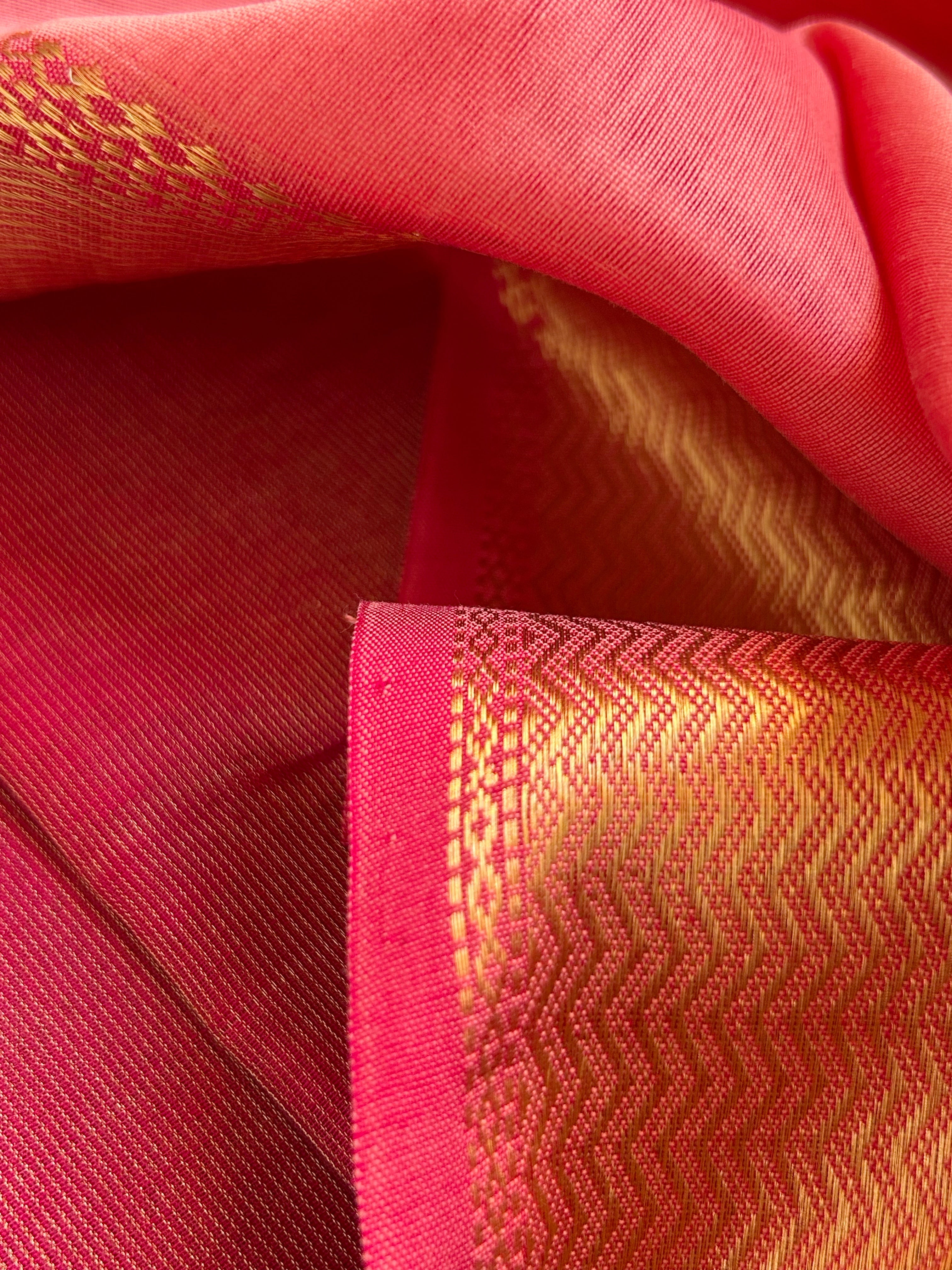Handwoven Maheshwari Kurta Dupatta Set - Rose Pink & Peach