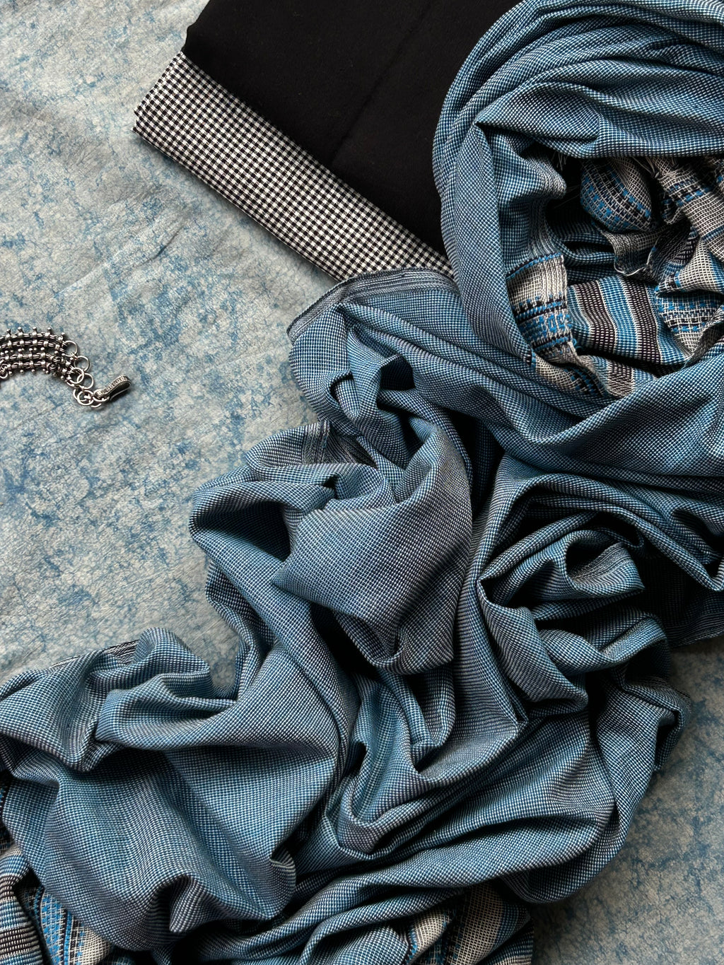 Neelambar - Handwoven Telangana Cotton and Bhujodi Dupatta Set