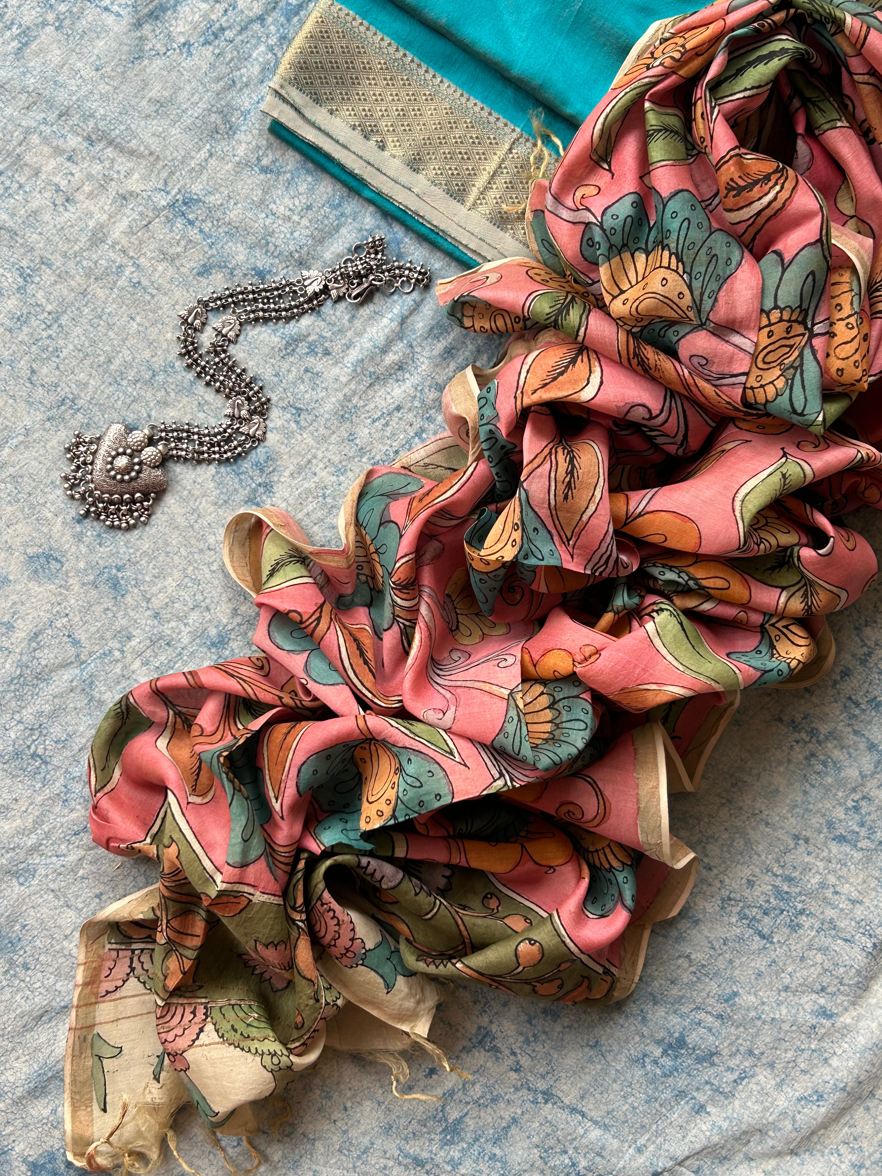 Mohini - Handwoven Hand-drawn Handpainted Pen Kalamkari Kurta Dupatta Set