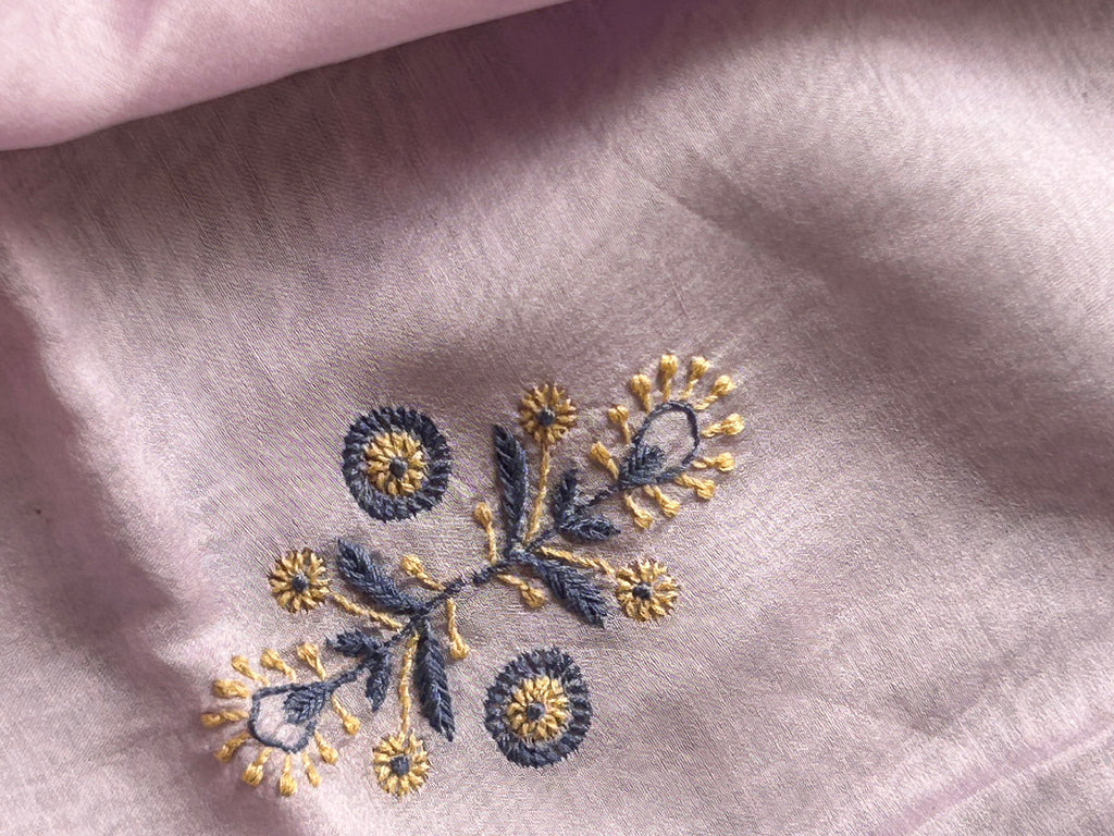 Vaibhavi - Handwoven Chikankari Work Maheshwari Set