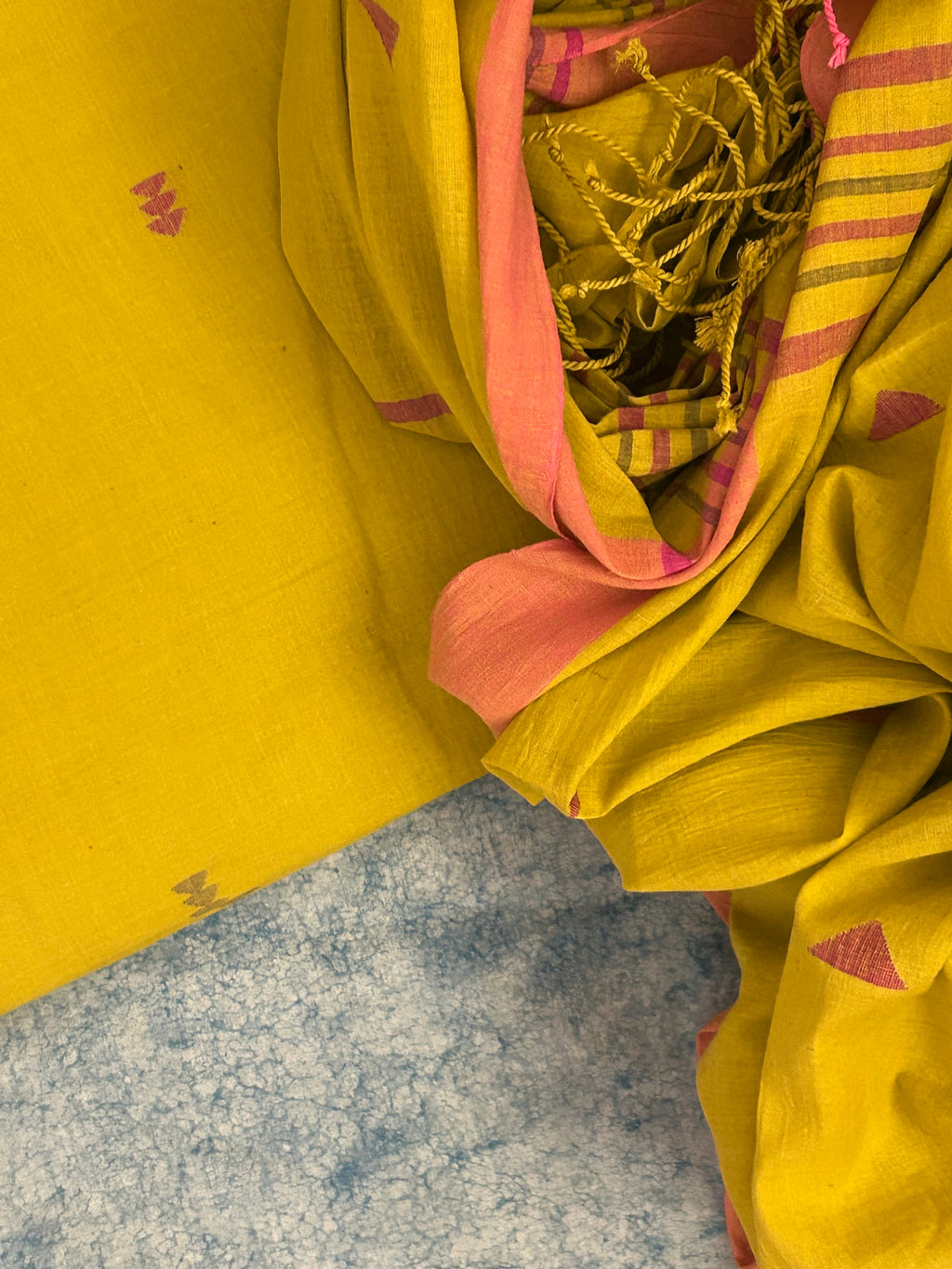SurajMukhi  - Handwoven Bengal Jamdani Kurta Dupatta set