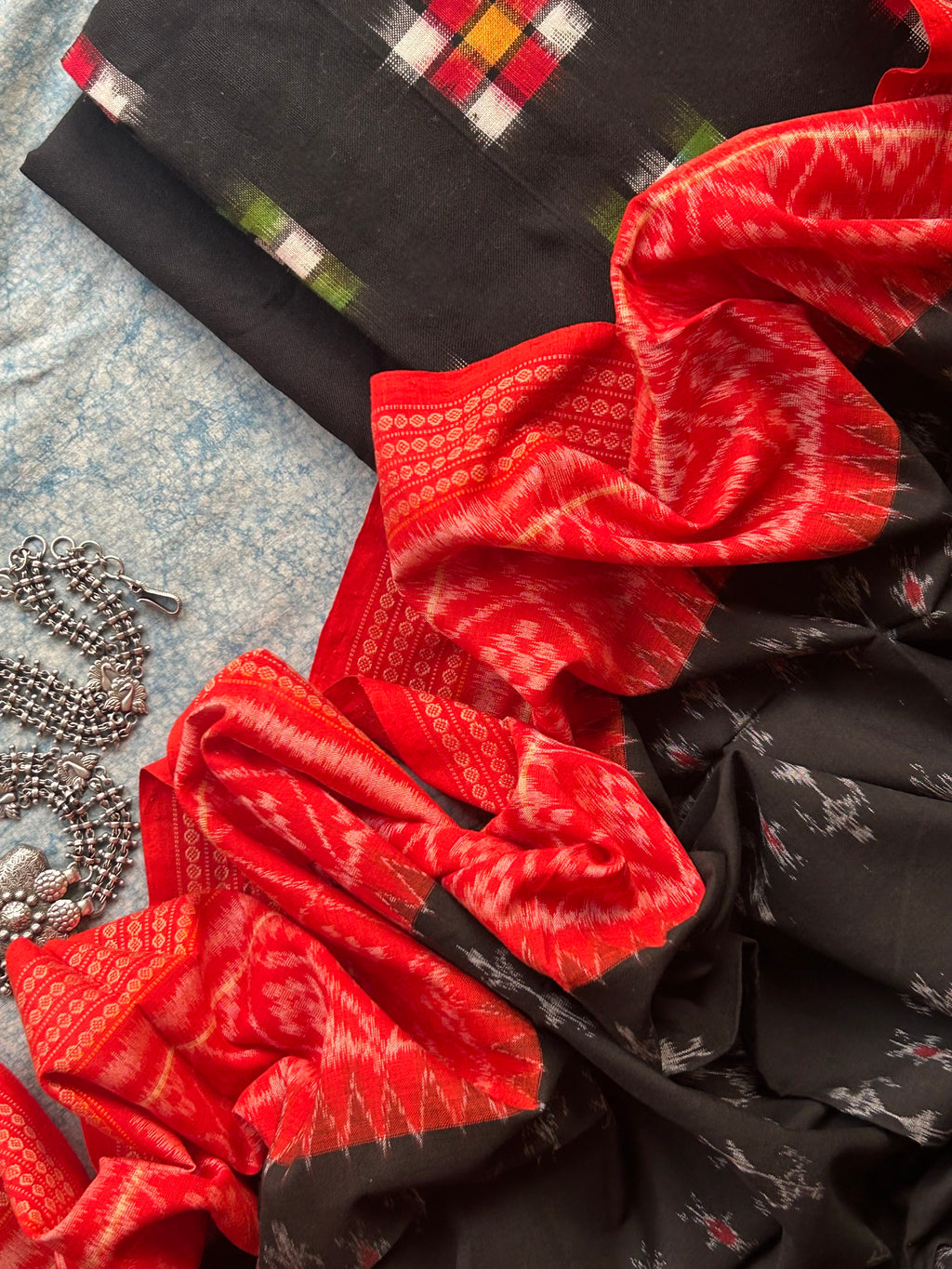 Sindoori - Handwoven Ikath Kurta Dupatta Set