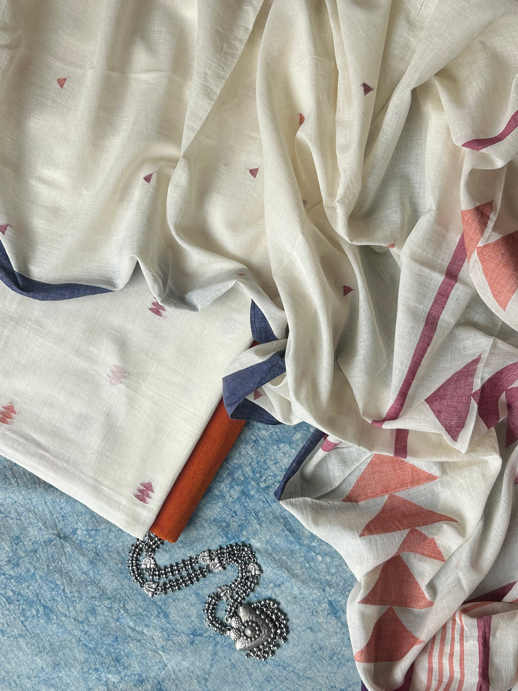 Vamika - Handwoven Bengal Jamdani Kurta Dupatta set