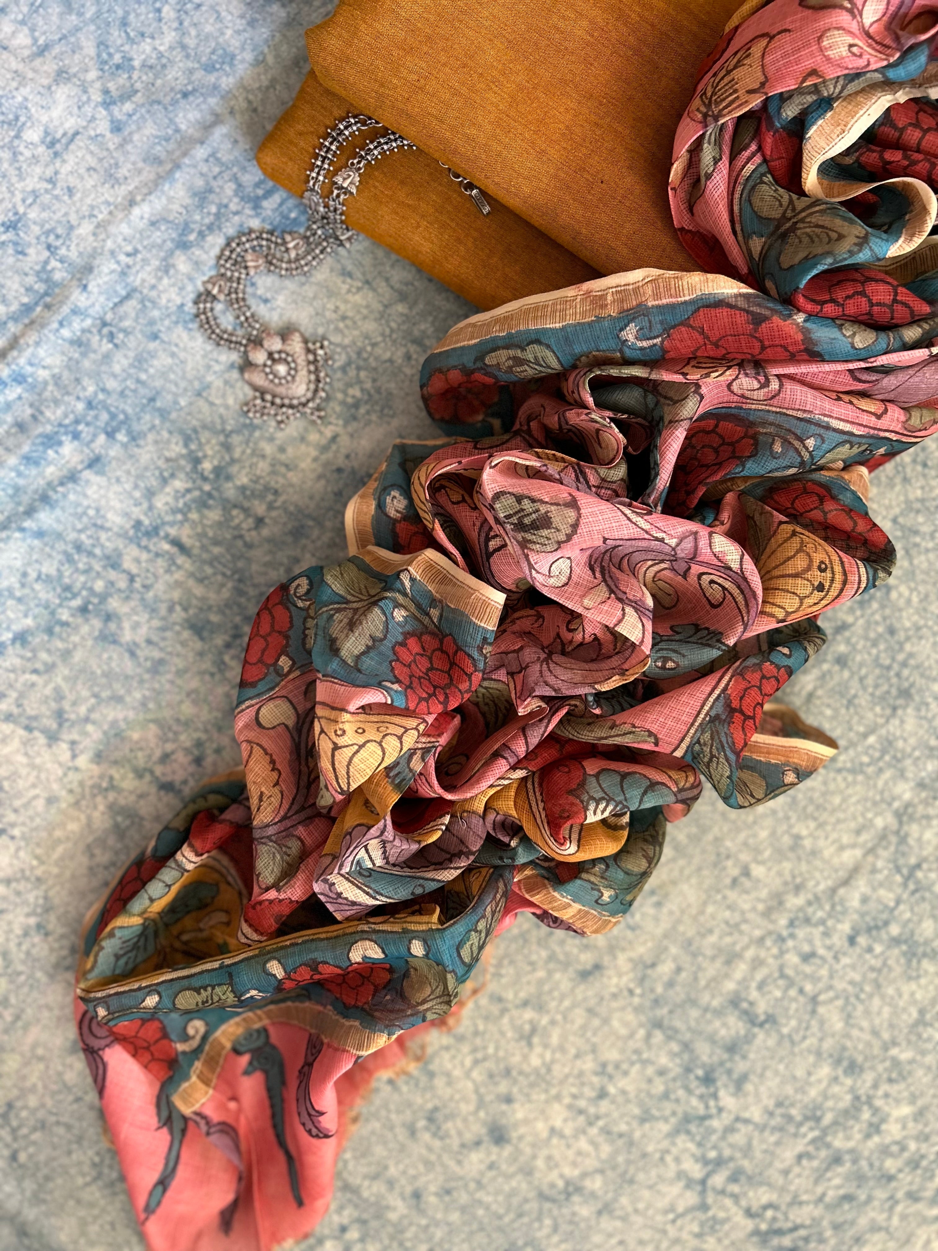 Handwoven Handcrafted Kalamkari Set