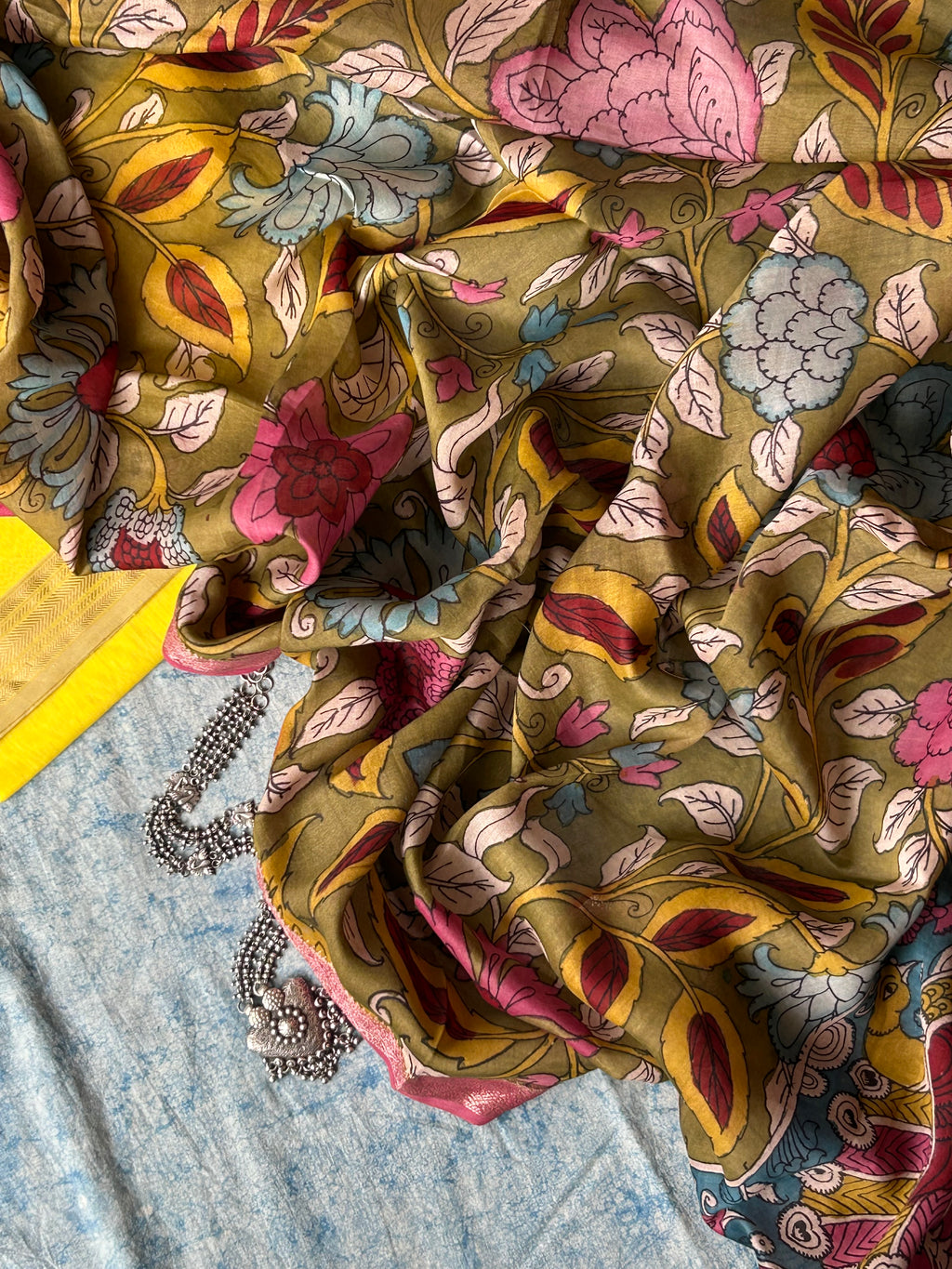 Menka - Handwoven Hand-drawn Handpainted Pen Kalamkari Kurta Dupatta Set
