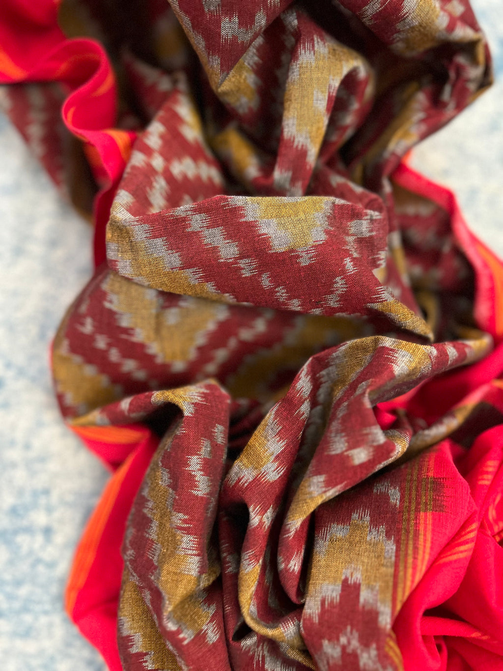 Handwoven Double Ikat Kurta Telia Dupatta Set