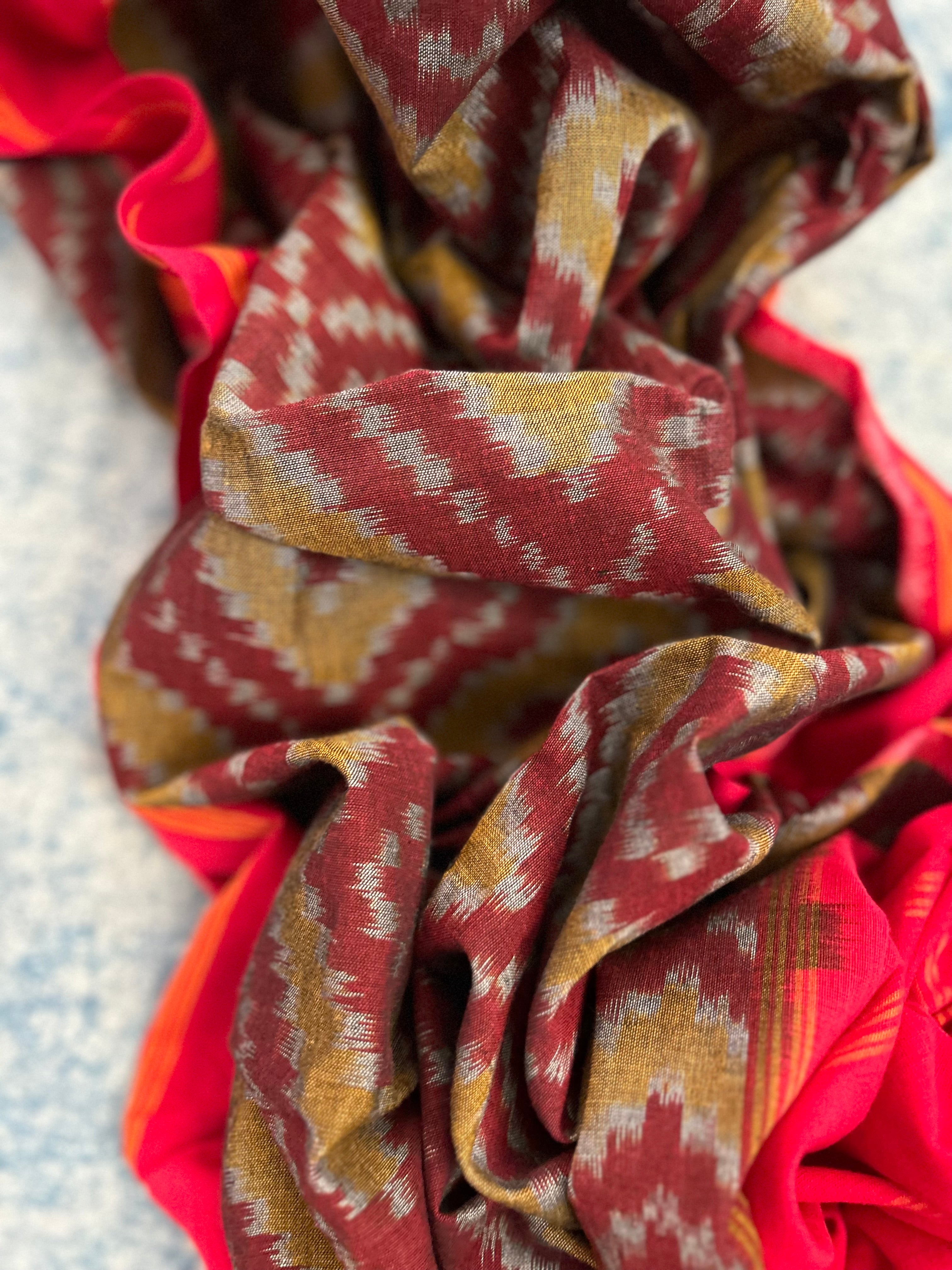 Handwoven Double Ikat Kurta Telia Dupatta Set