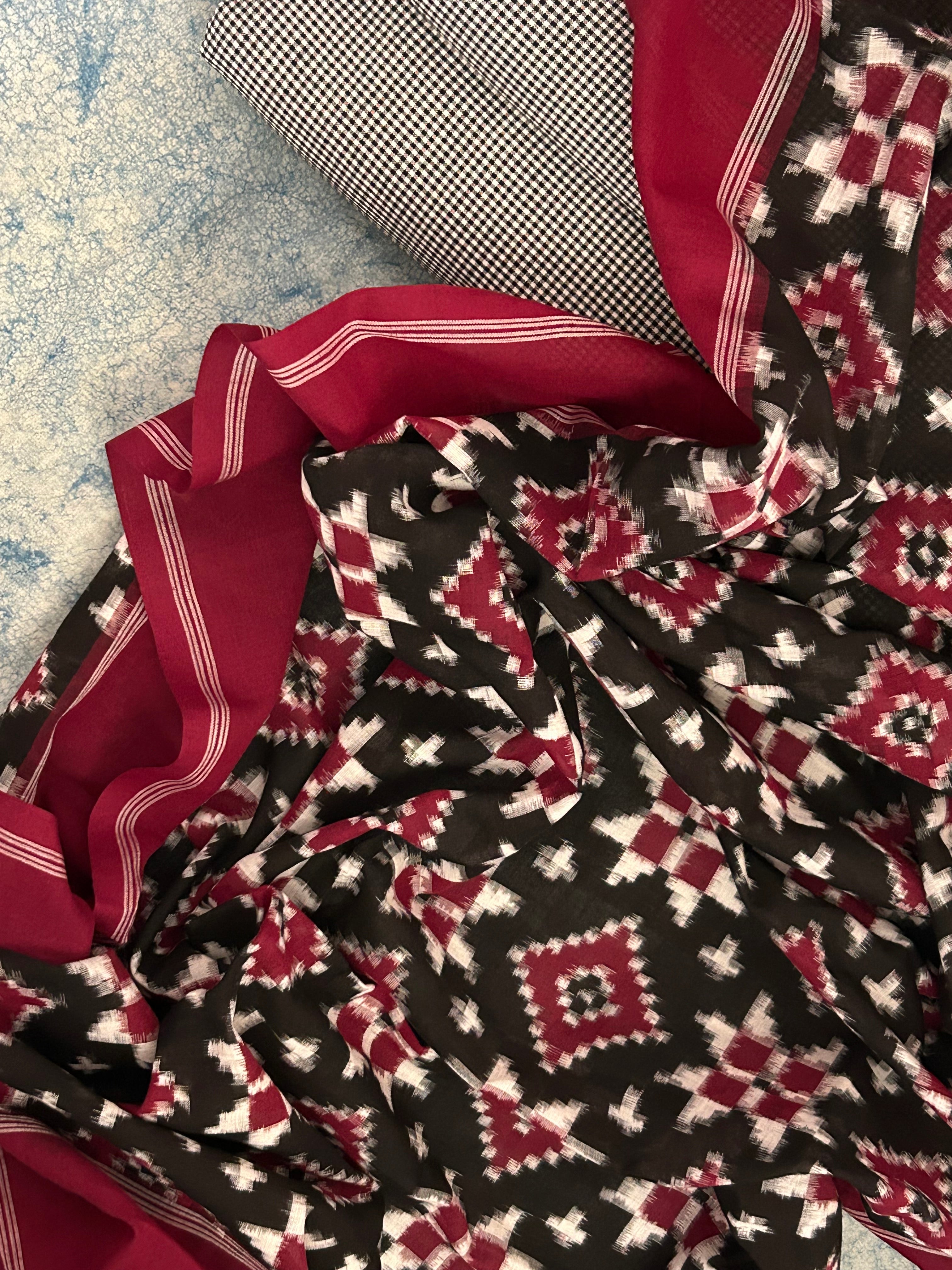 Handwoven Ikat Kurta Telia Dupatta Set