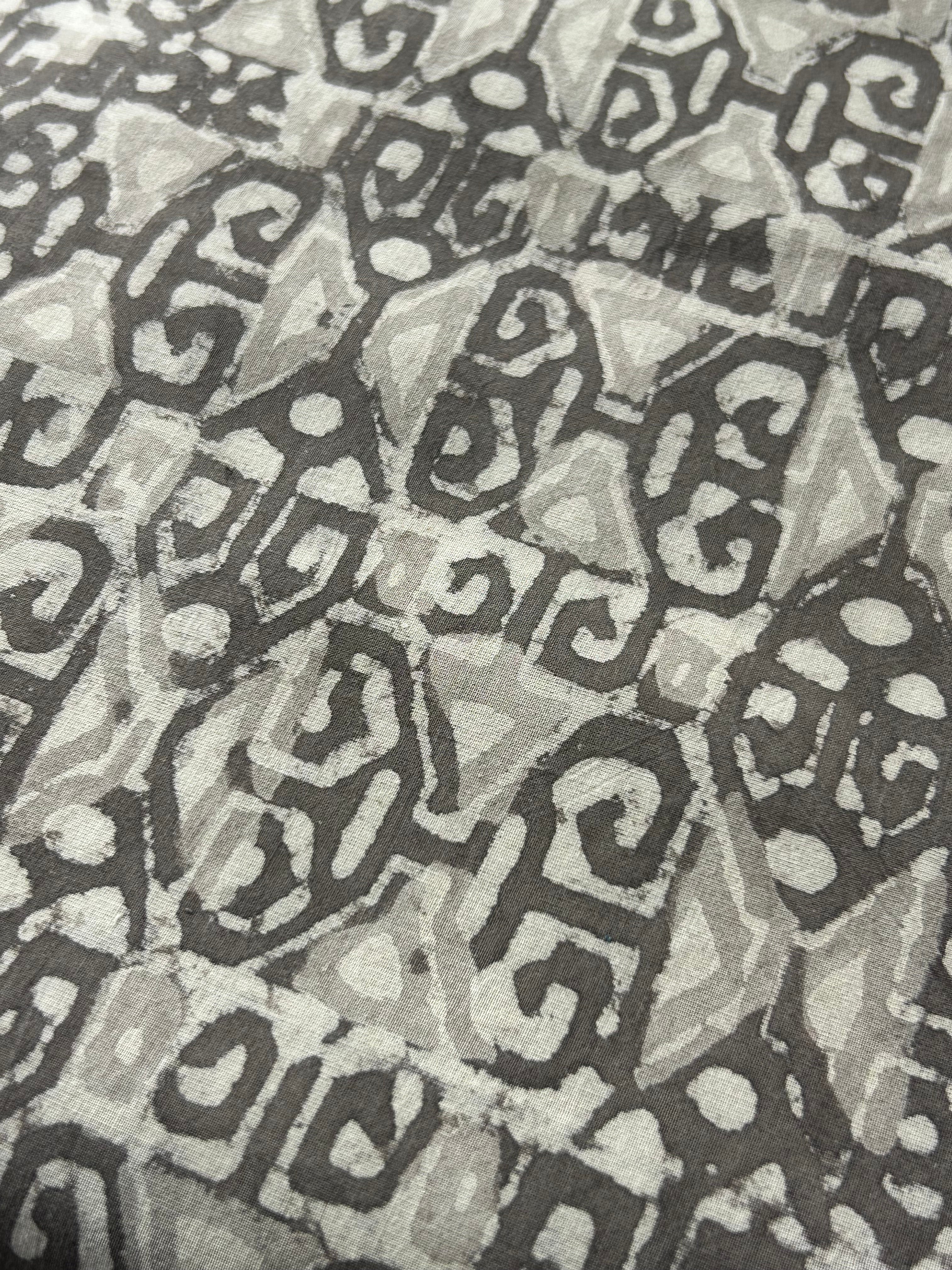 Daboo Handblock 2.5m Cotton Fabric