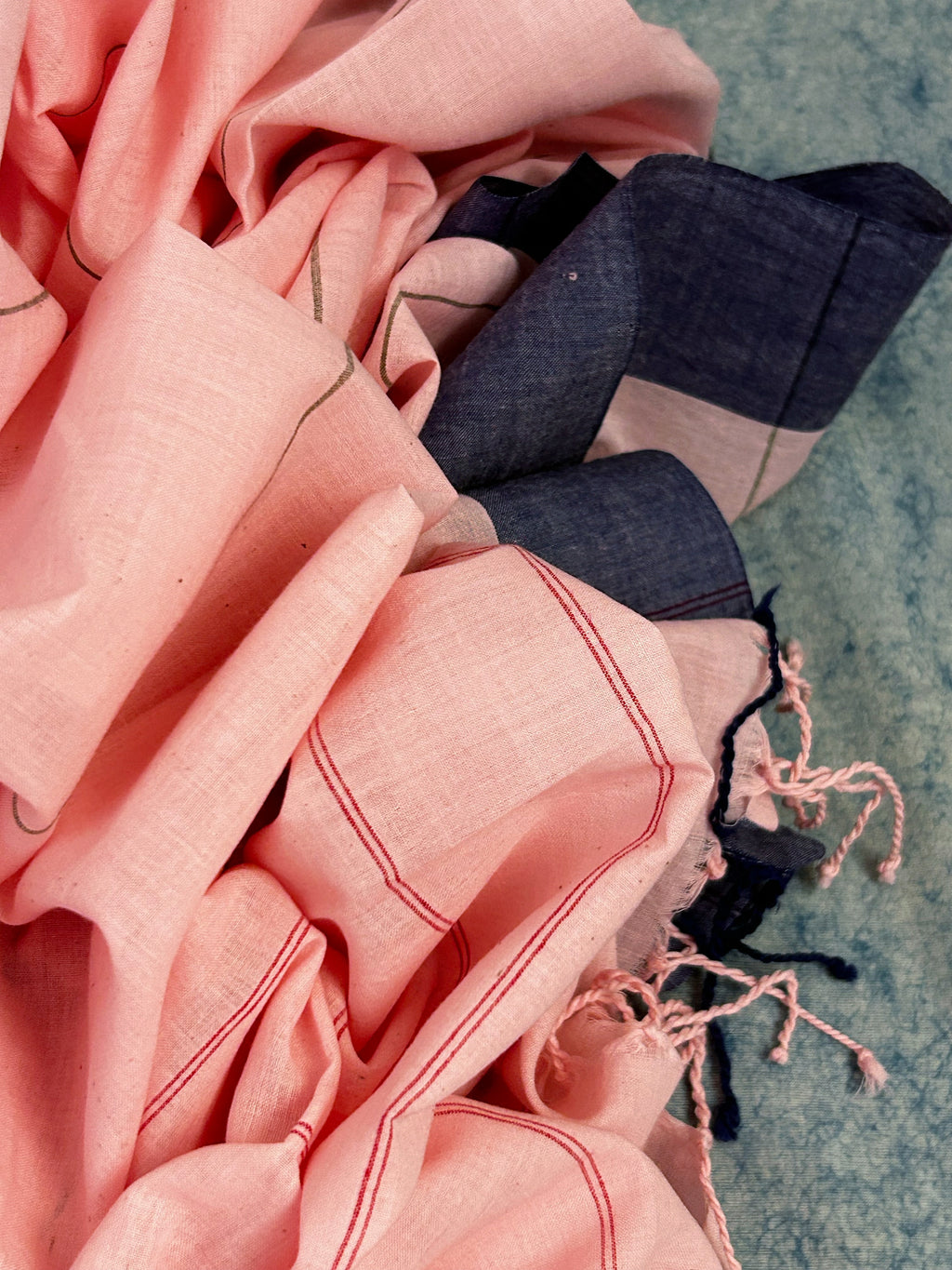 Azalia - Handwoven Bengal Jamdani Kurta Dupatta set