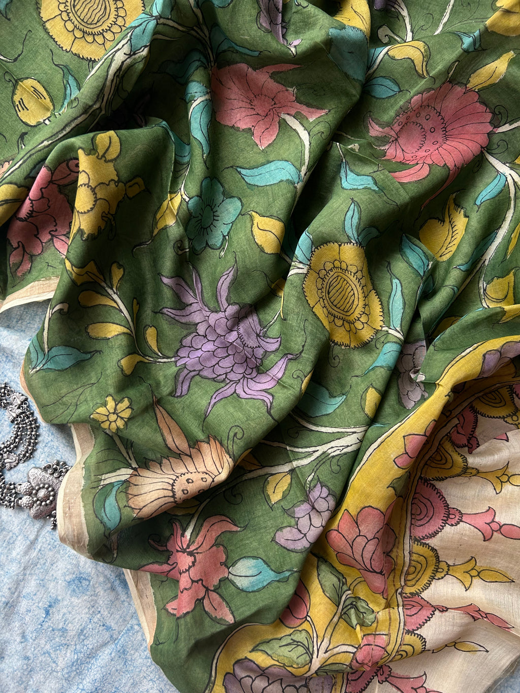 Haritika -Handwoven Hand-drawn Handpainted Pen Kalamkari Dupatta