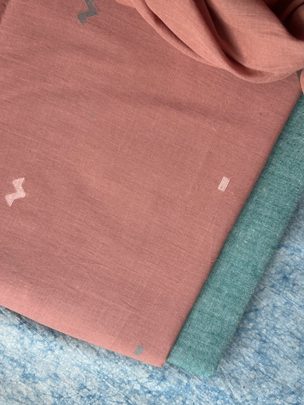 Mayukha - Handwoven Bengal Jamdani Kurta Dupatta set