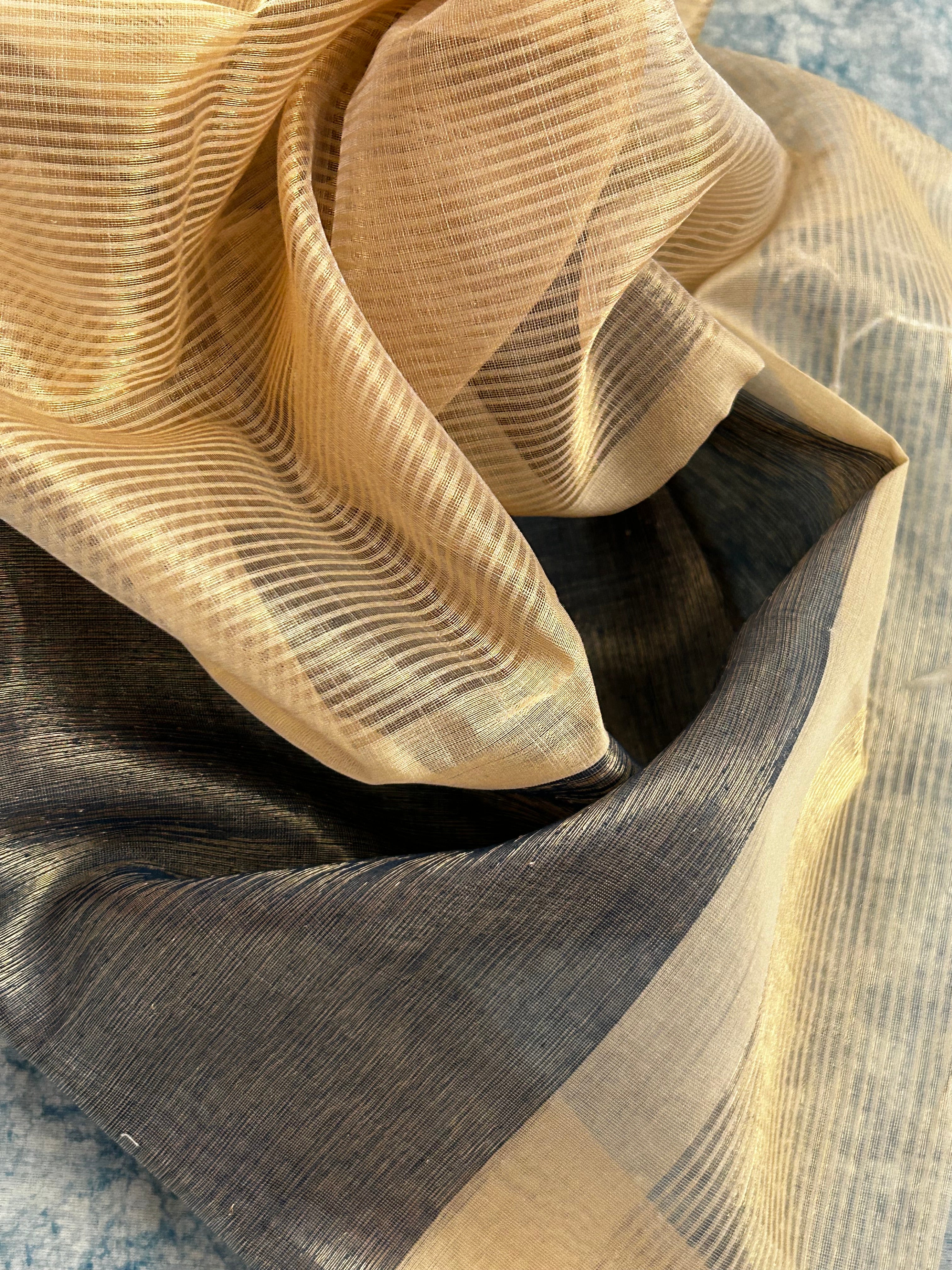 Handwoven Maheshwari tissue Kurta Dupatta Set