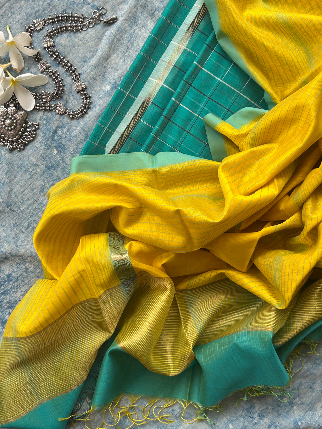 Handwoven Maheshwari Kurta Dupatta Set - Turquoise & Yellow