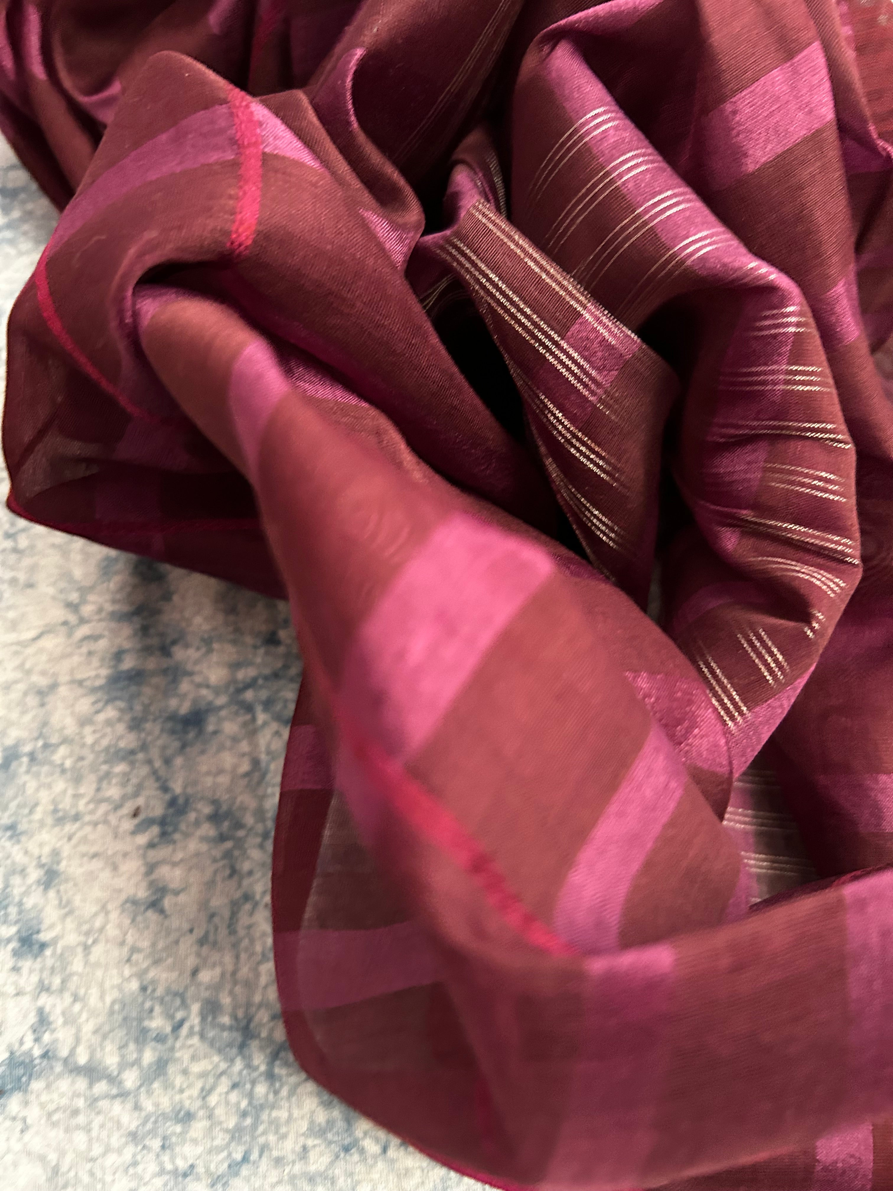 Handwoven Maheshwari Kurta Dupatta Set