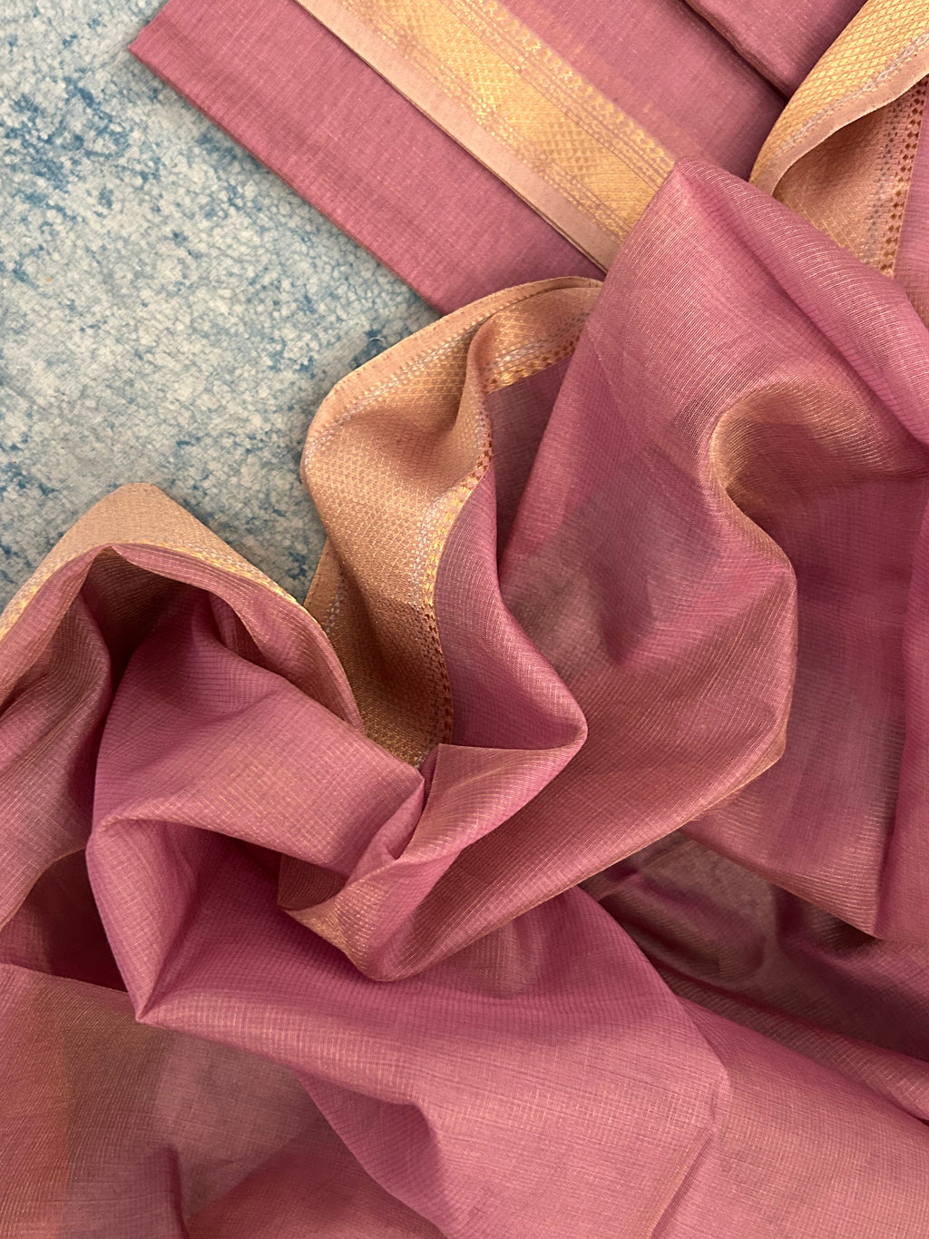 Handwoven Maheshwari Kurta Dupatta Set -Mauve & Gold