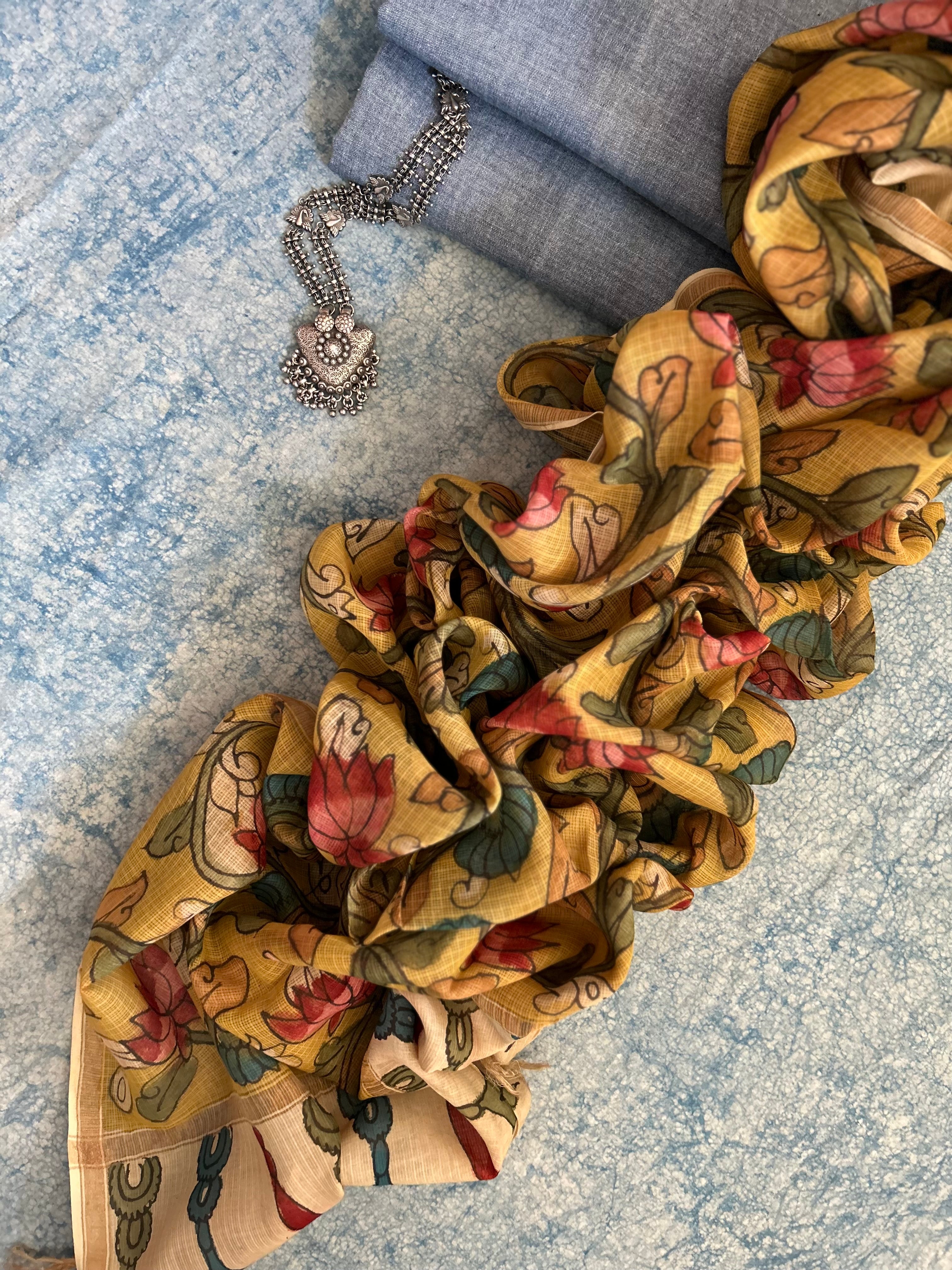 Handwoven Handcrafted Kalamkari Set