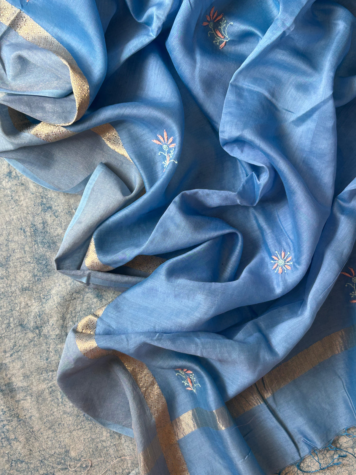 Lavanya - Handwoven Chikankari Work Maheshwari Set