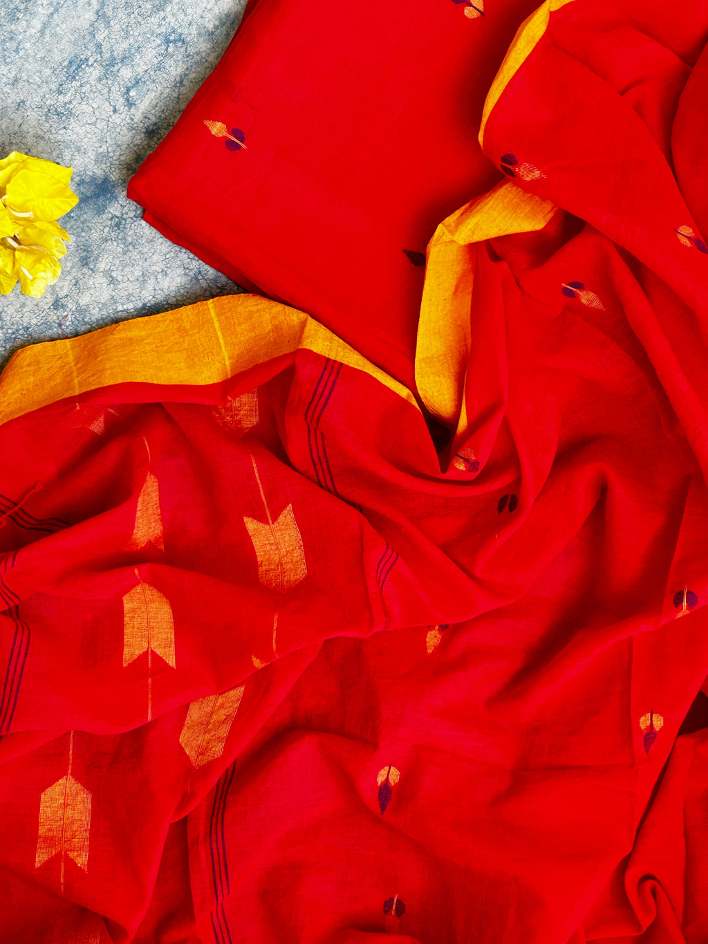 Laal Gulaab - Handwoven Bengal Jamdani Kurta Dupatta set