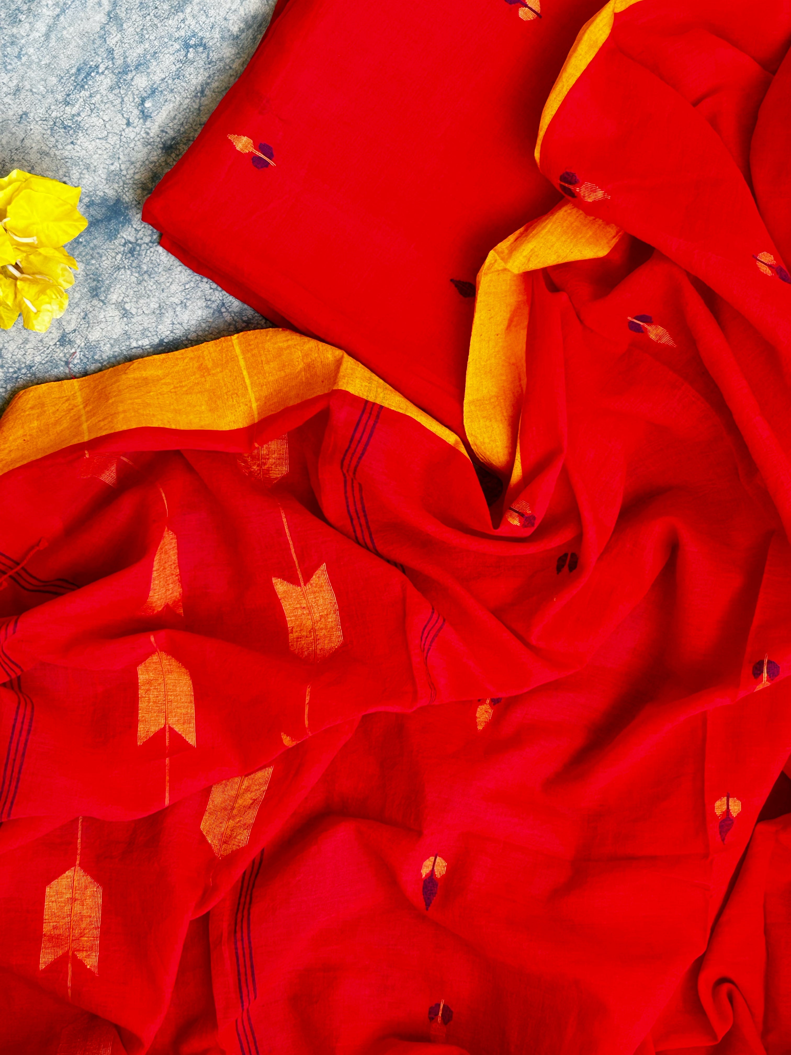Laal Gulaab - Handwoven Bengal Jamdani Kurta Dupatta set