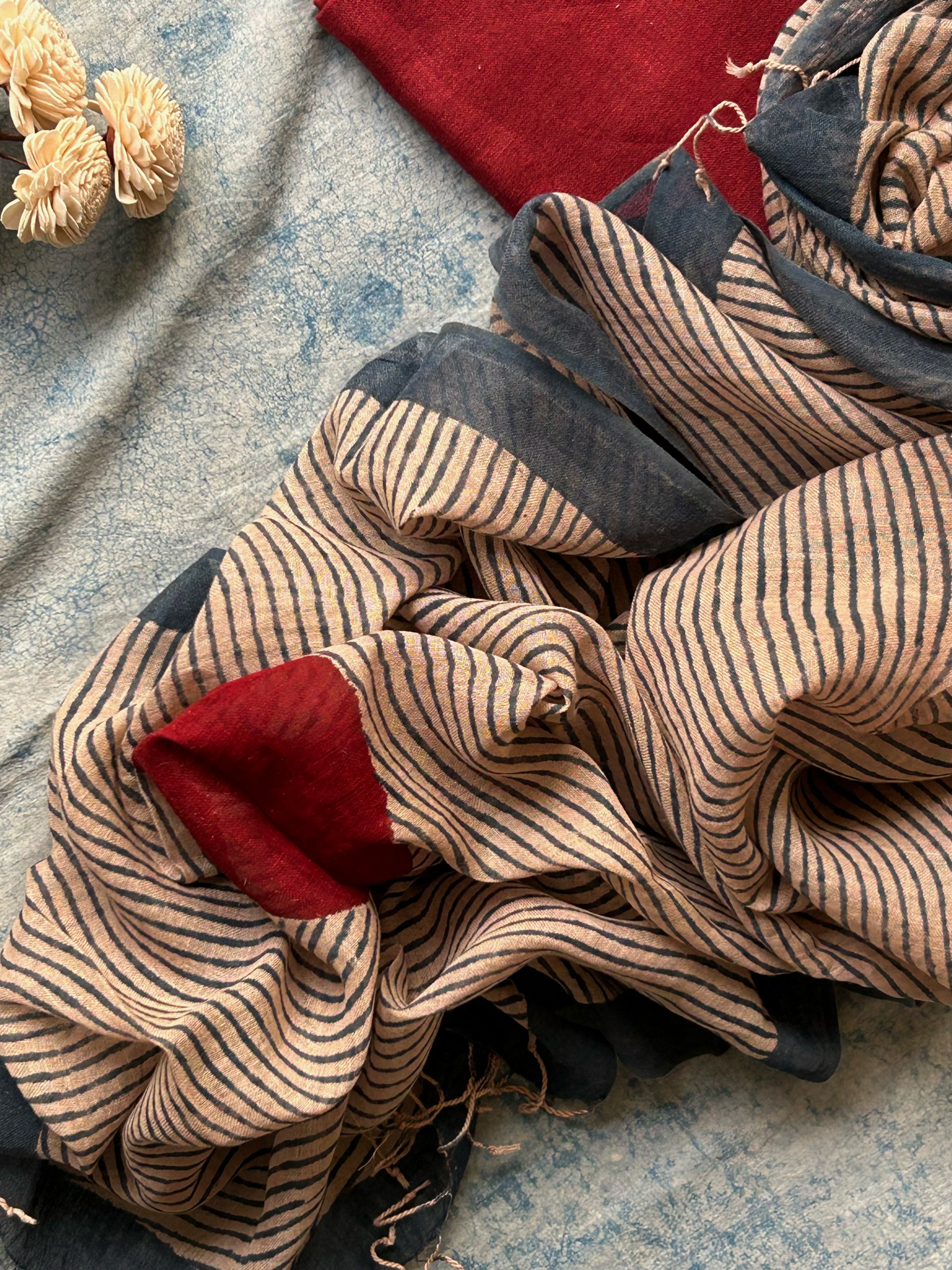 Handcrafted Linen Kurta Dupatta Set - Red Maroon & Indigo